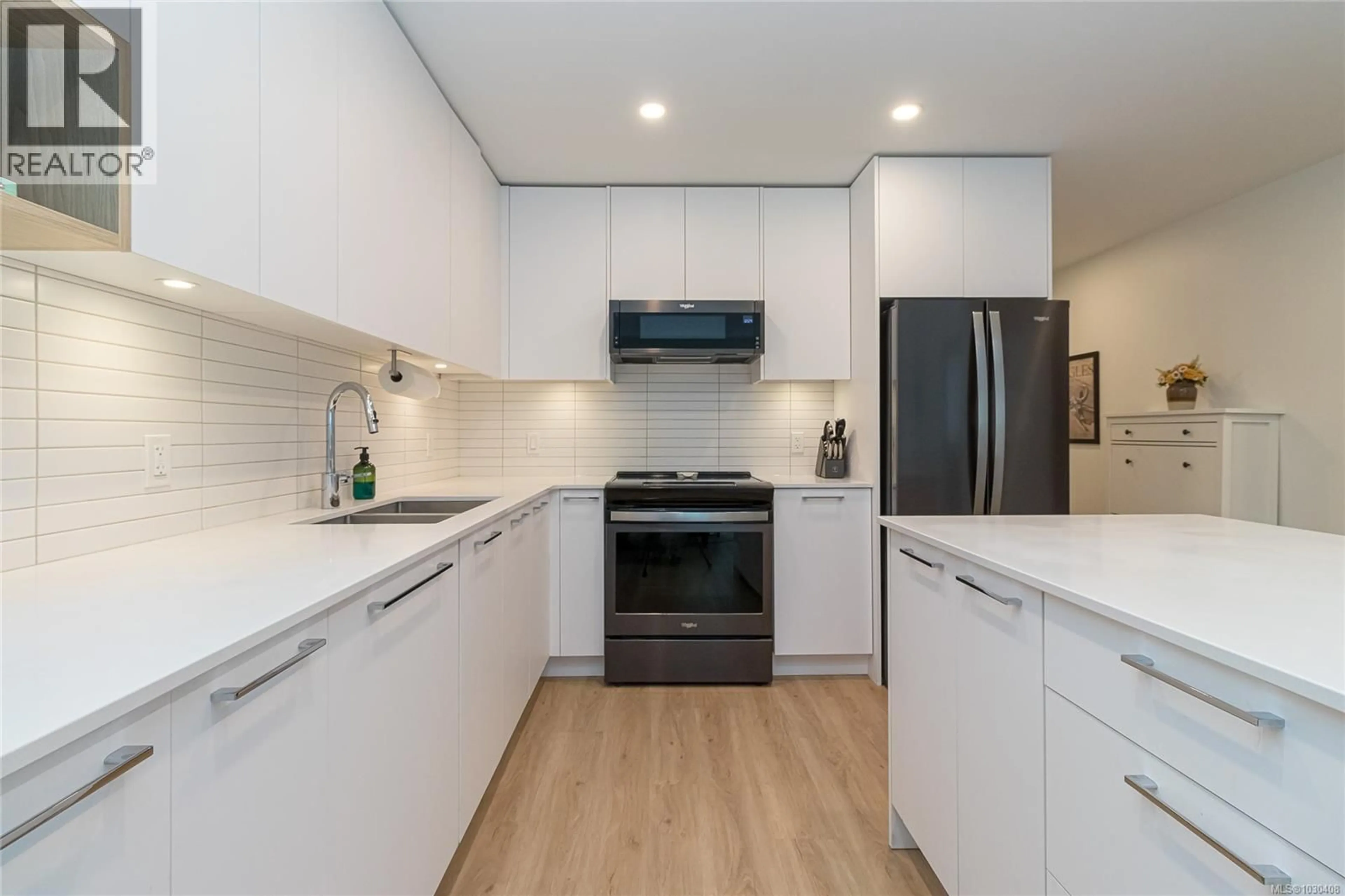 Unknown for 116 - 940 REUNION AVENUE, Langford British Columbia V9B0W6