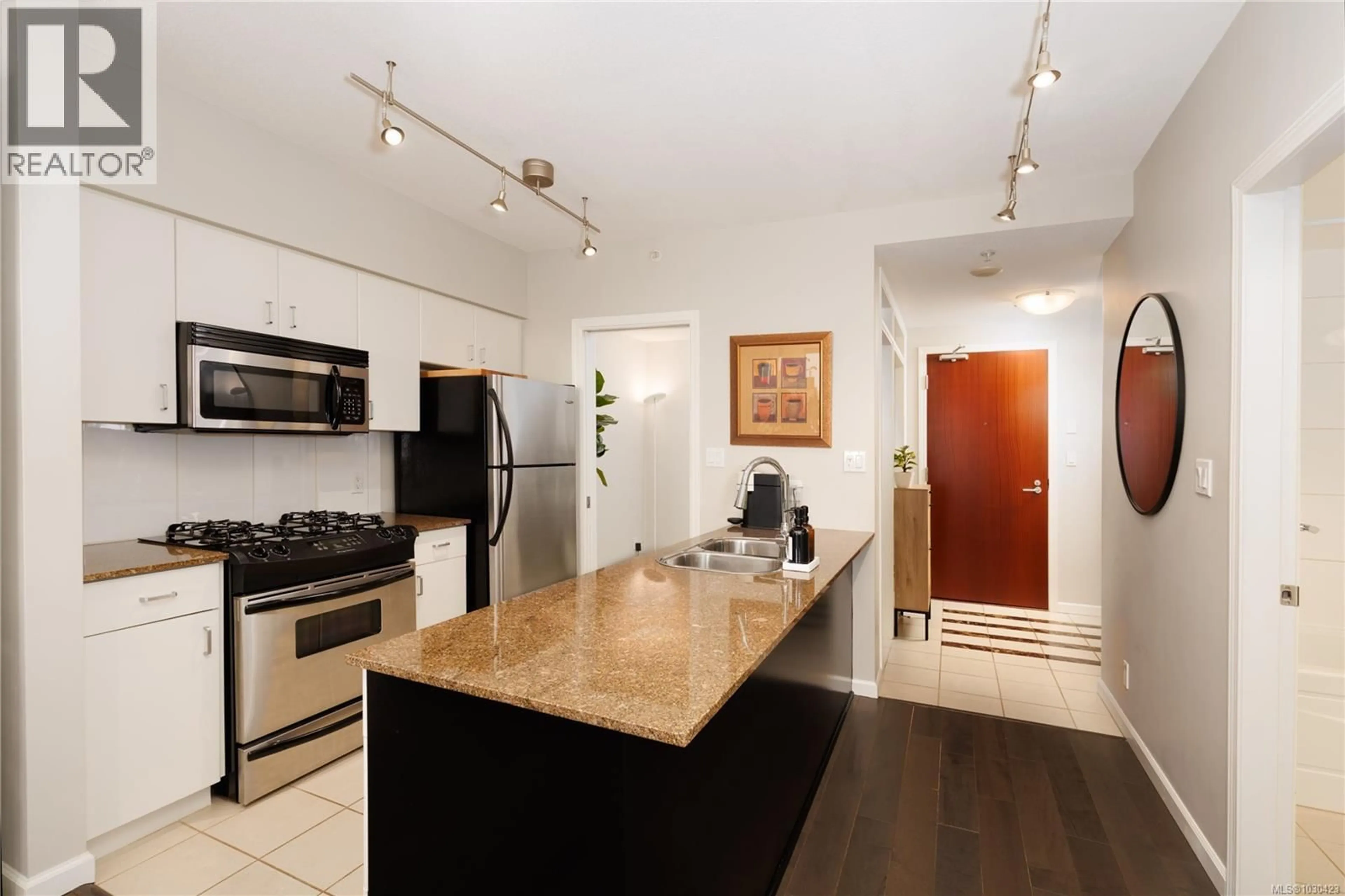 Unknown for 1001 - 160 WILSON STREET, Victoria British Columbia V9Z3P9