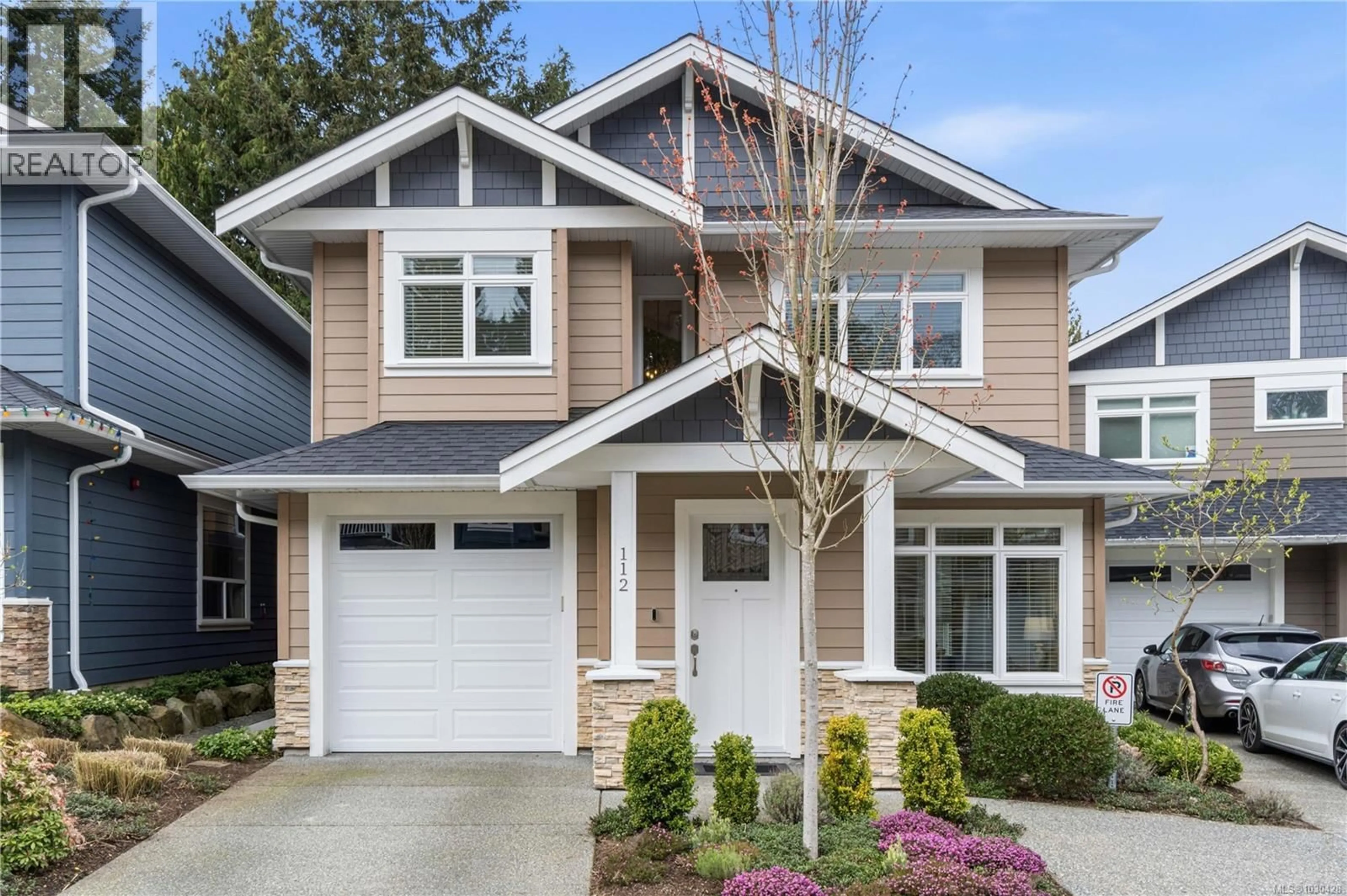 Home with vinyl exterior material, street for 112 - 5160 HAMMOND BAY ROAD, Nanaimo British Columbia V9T5B5