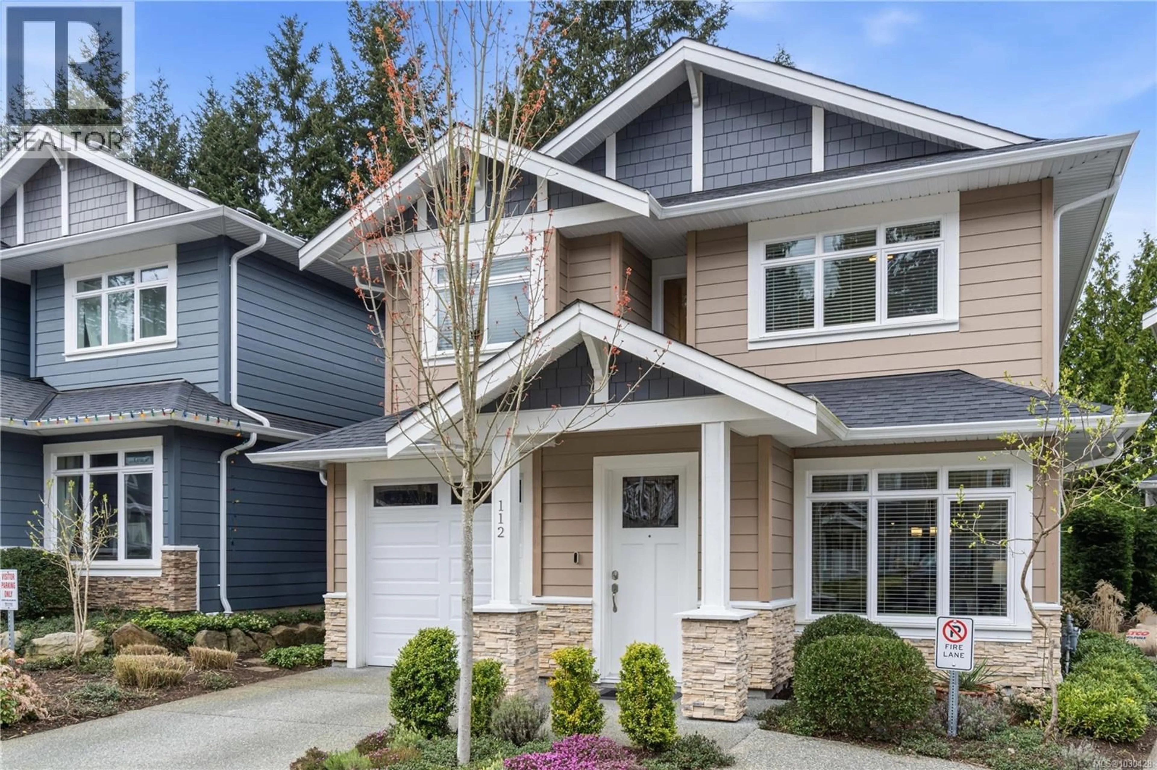 Home with vinyl exterior material, street for 112 - 5160 HAMMOND BAY ROAD, Nanaimo British Columbia V9T5B5
