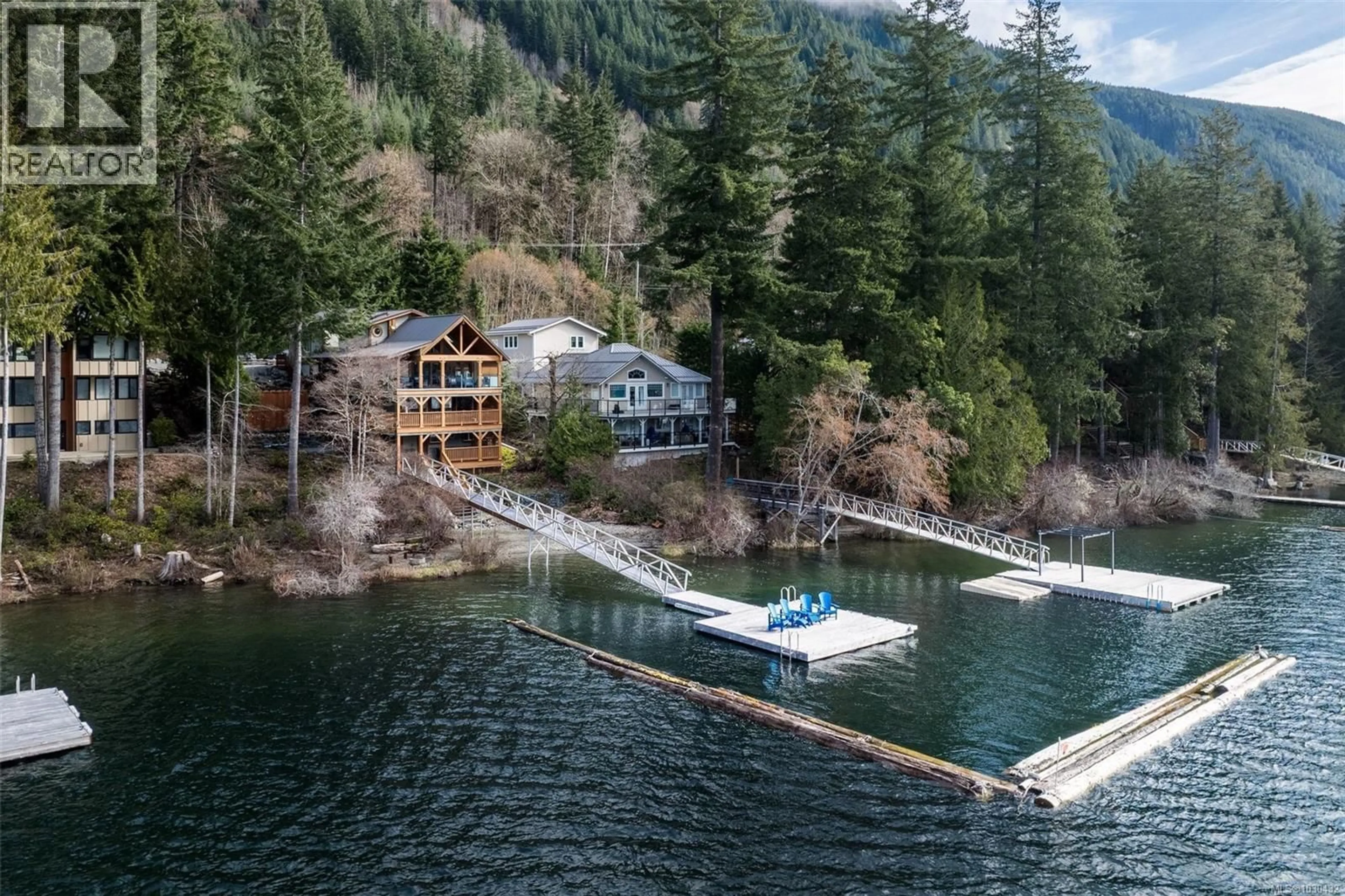 A pic from outside/outdoor area/front of a property/back of a property/a pic from drone, water/lake/river/ocean view for 9646 CREEKSIDE DRIVE, Youbou British Columbia V0R3E1