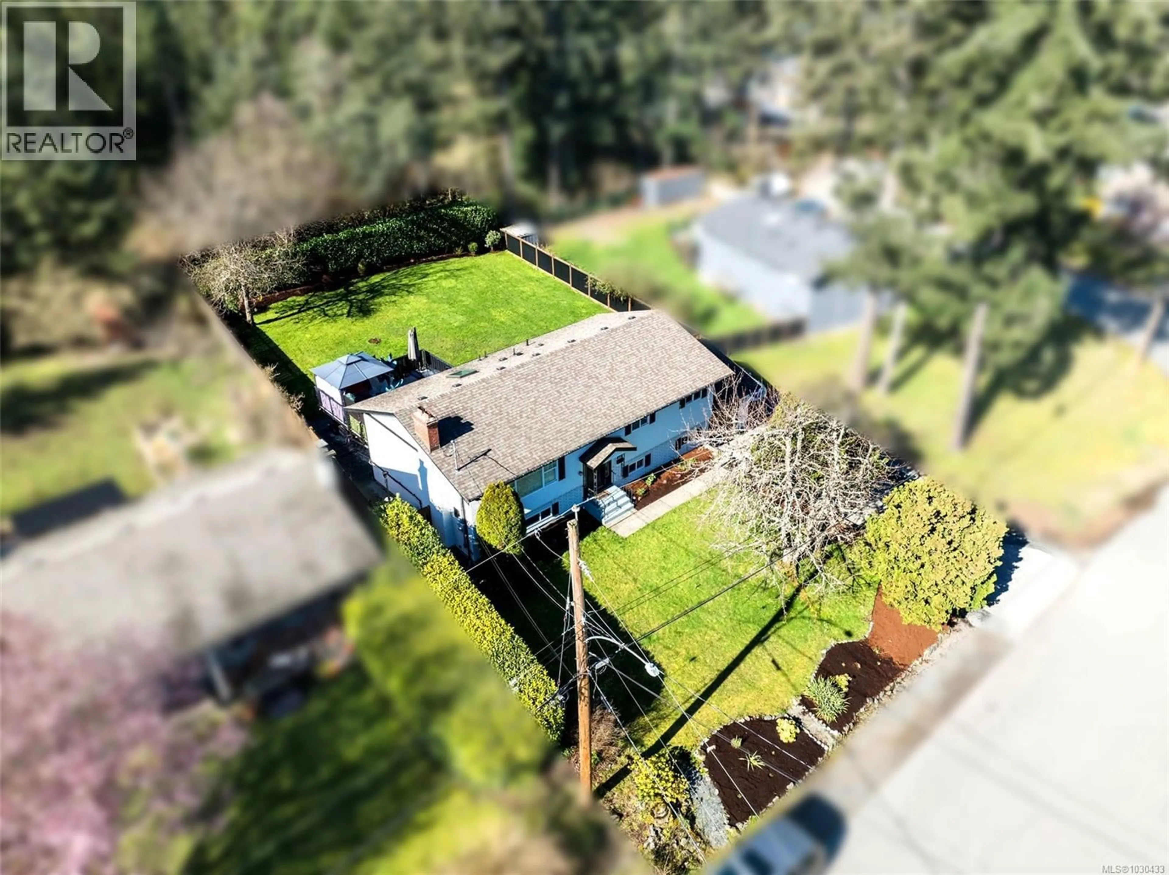 A pic from outside/outdoor area/front of a property/back of a property/a pic from drone, street for 641 JADEL DRIVE, Colwood British Columbia V9C2L3