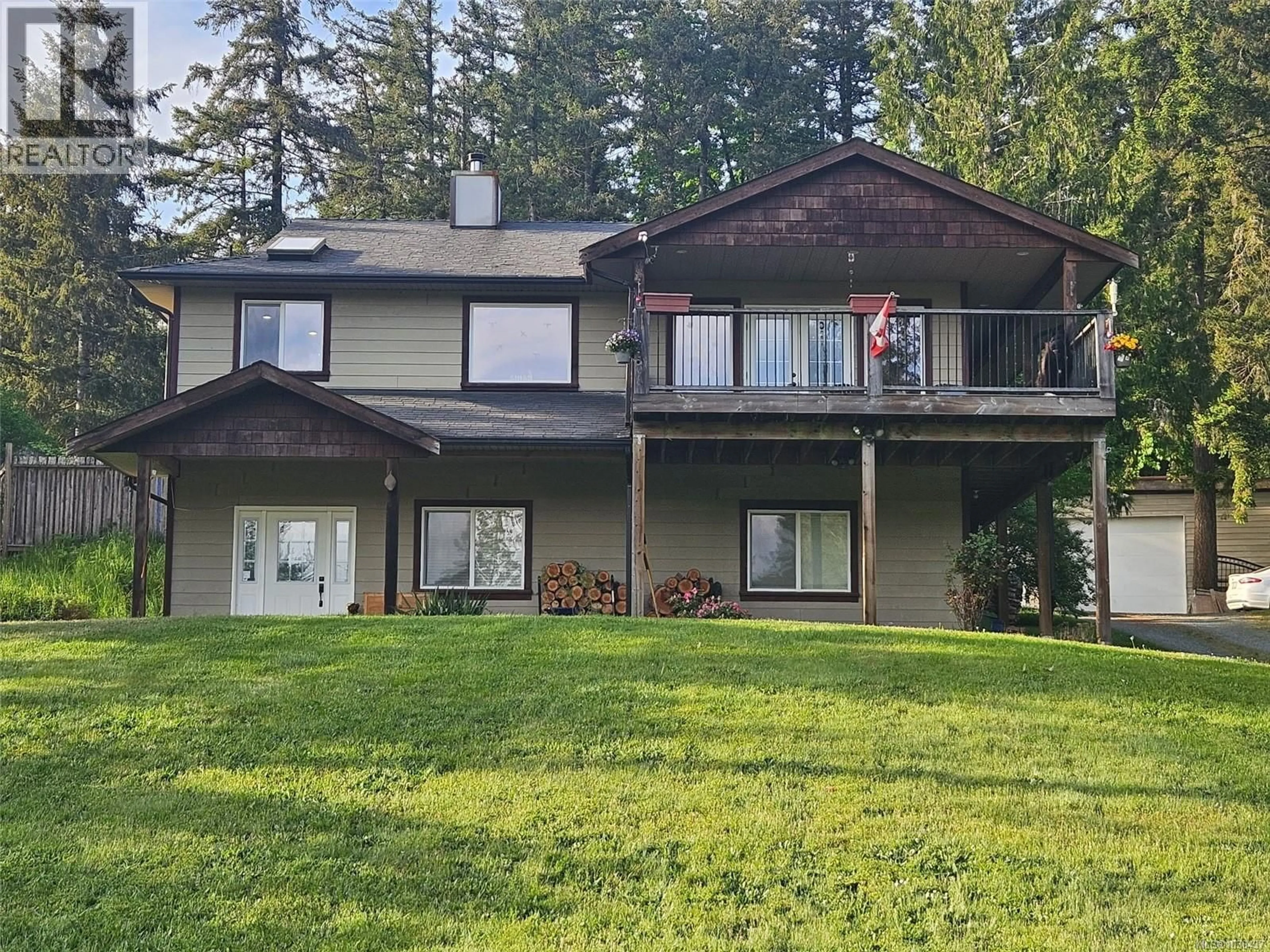 A pic from outside/outdoor area/front of a property/back of a property/a pic from drone, unknown for 4051 SAHTLAM ROAD, Duncan British Columbia V9L6K3