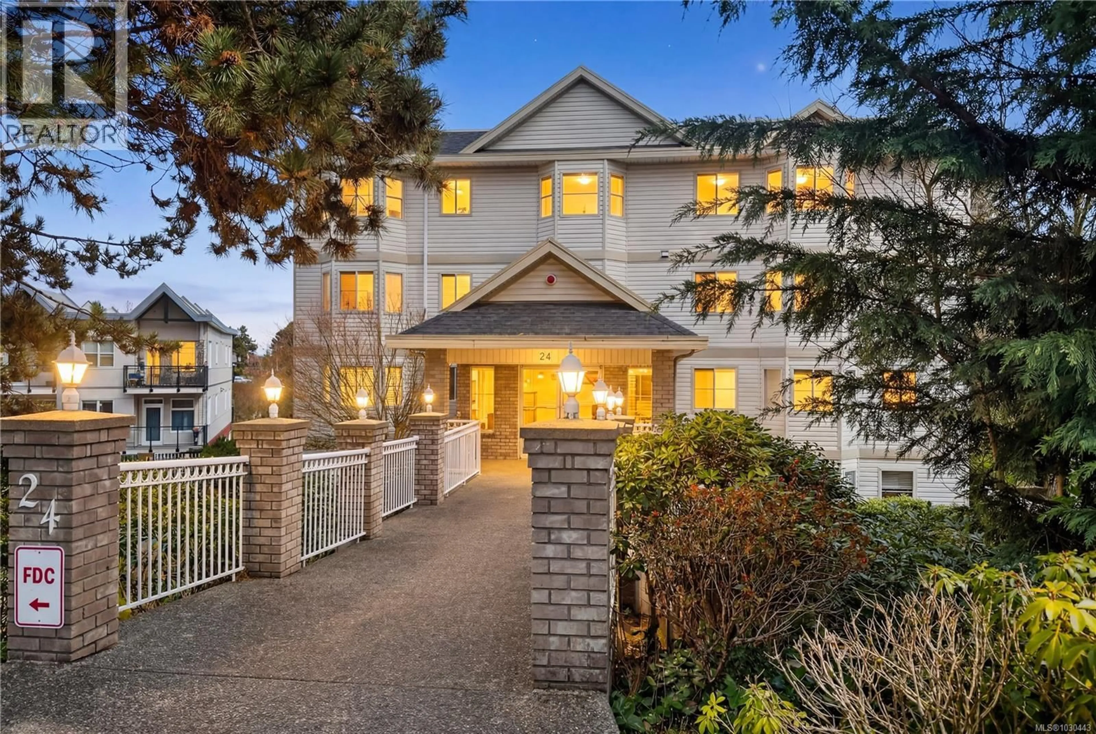 Unknown for 109 - 24 PRIDEAUX STREET, Nanaimo British Columbia V9R2M4