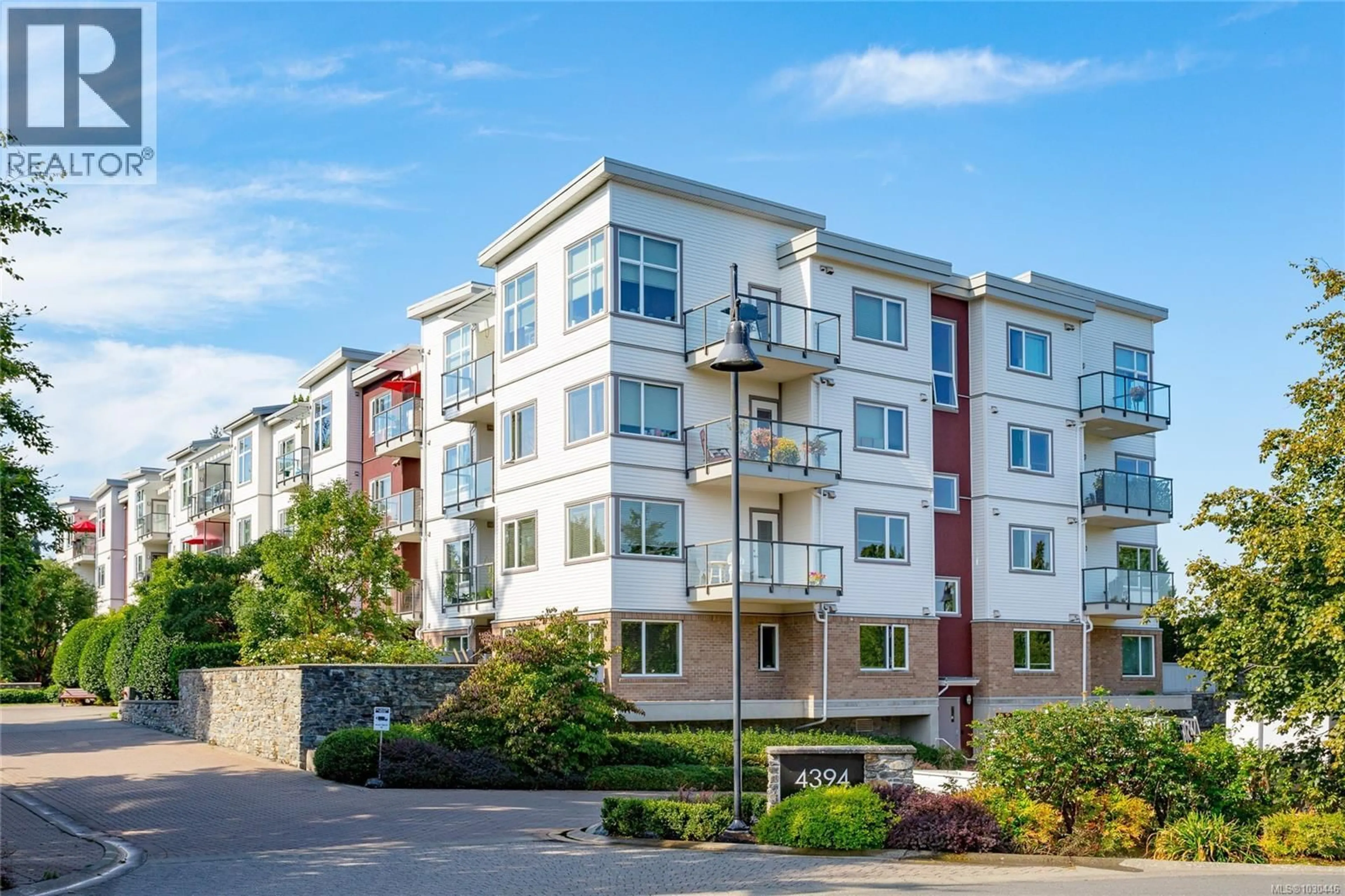 Unknown for 405 - 4394 WEST SAANICH ROAD, Saanich British Columbia V8Z3E9