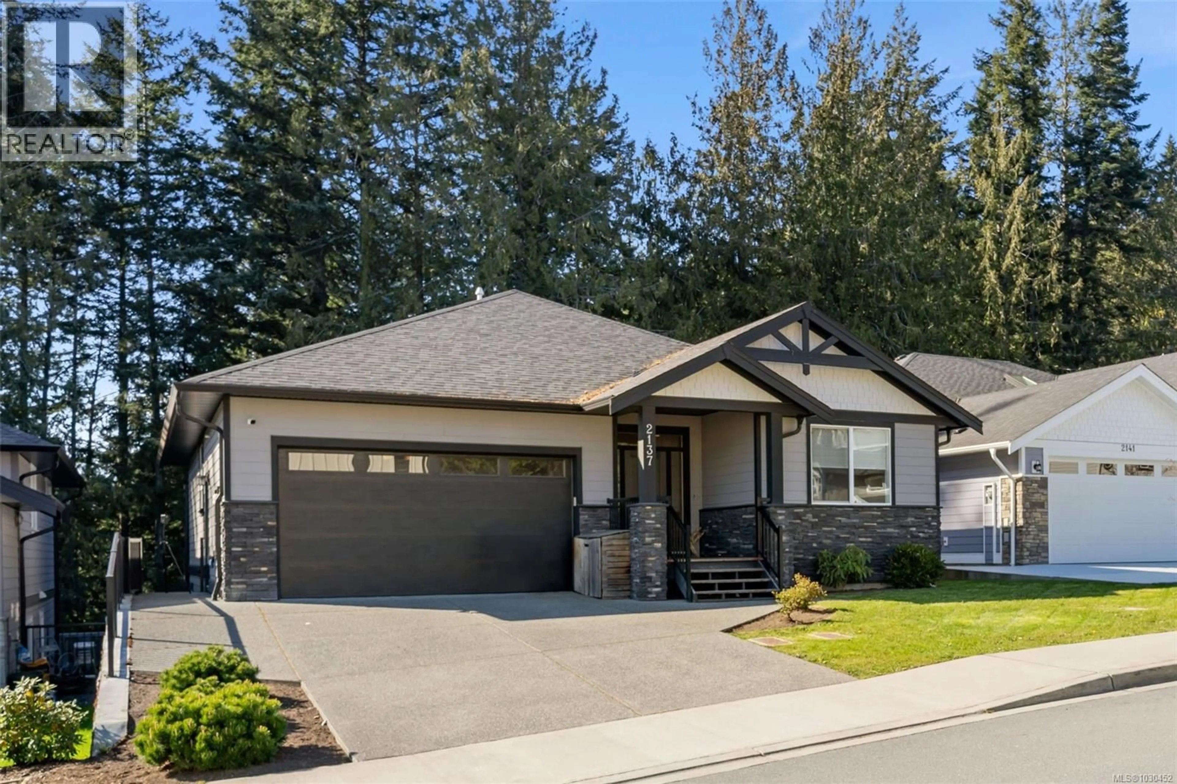 Home with vinyl exterior material, street for 2137 TRIANGLE TRAIL, Langford British Columbia V9C0M4