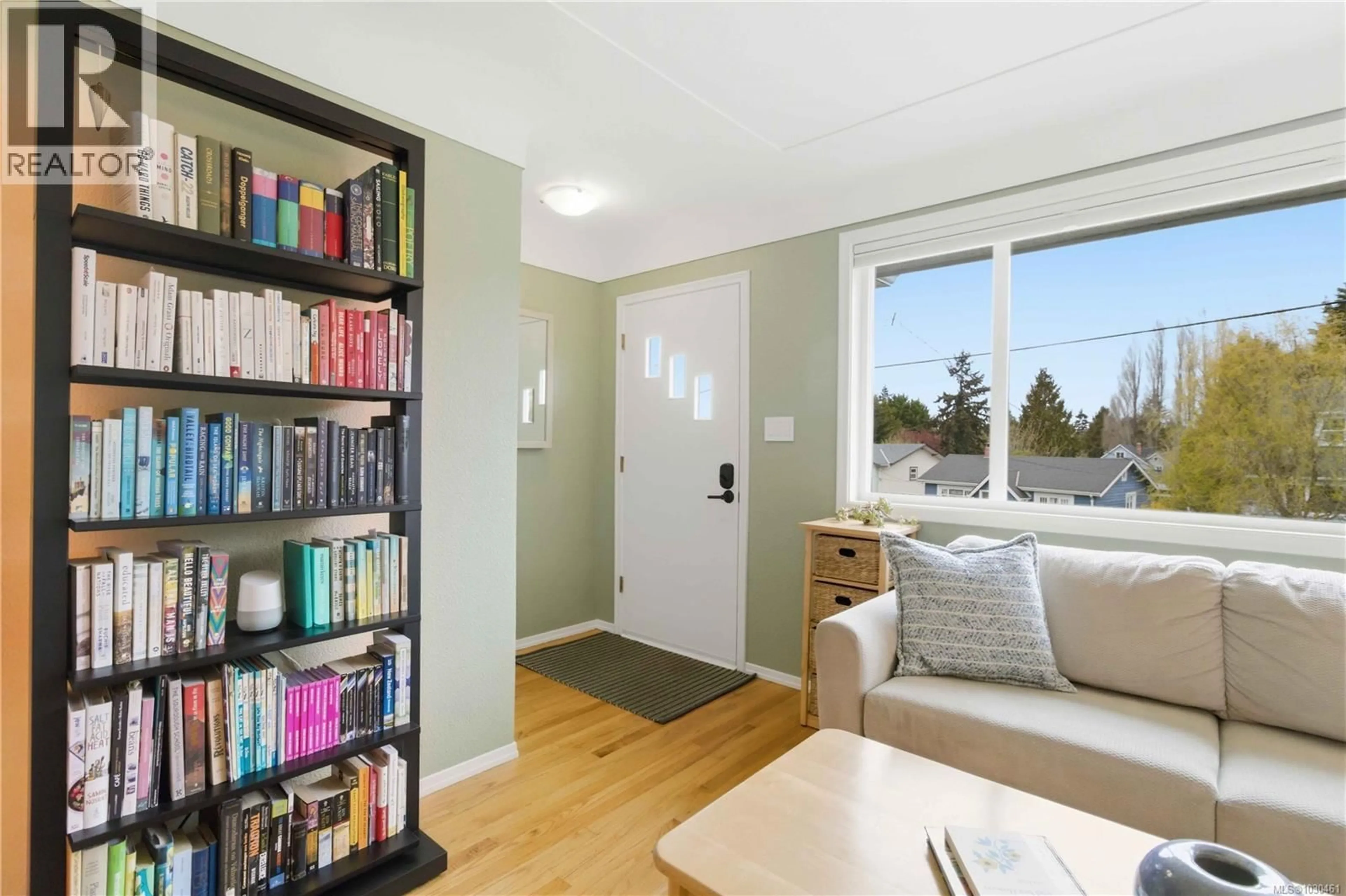 Unknown for 971-973 LOVAT AVENUE, Saanich British Columbia V8X1V4