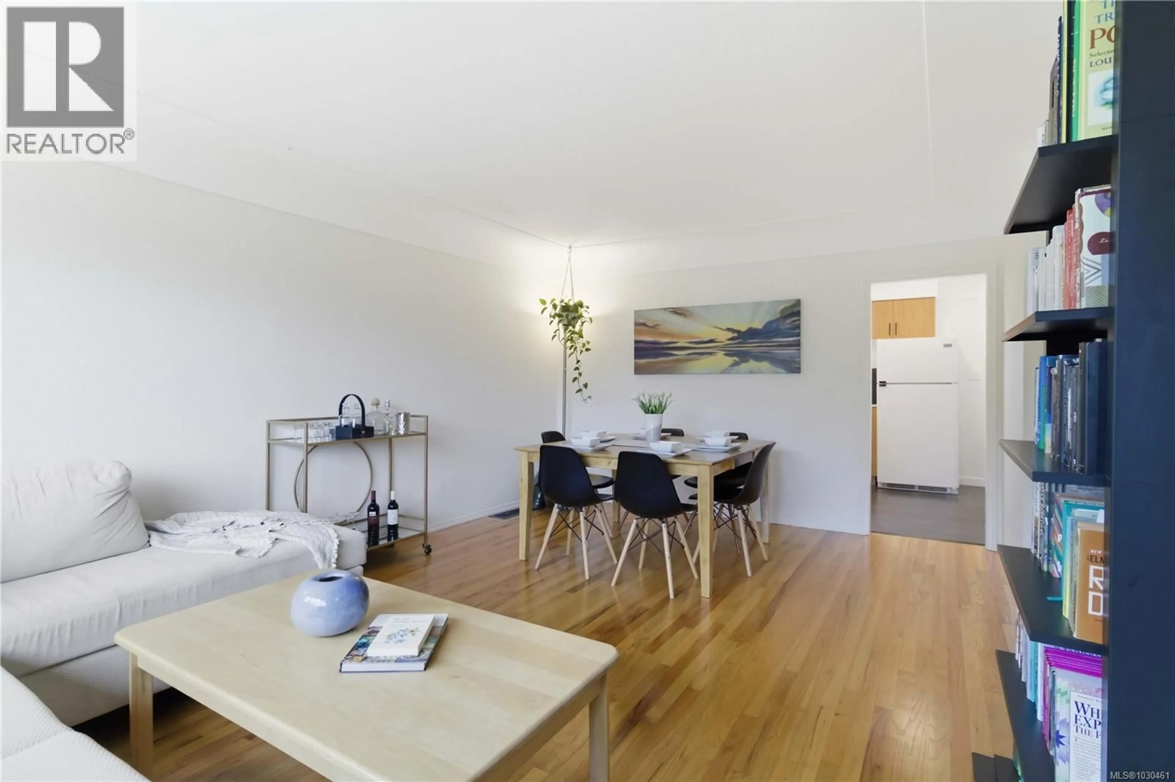 Unknown for 971-973 LOVAT AVENUE, Saanich British Columbia V8X1V4