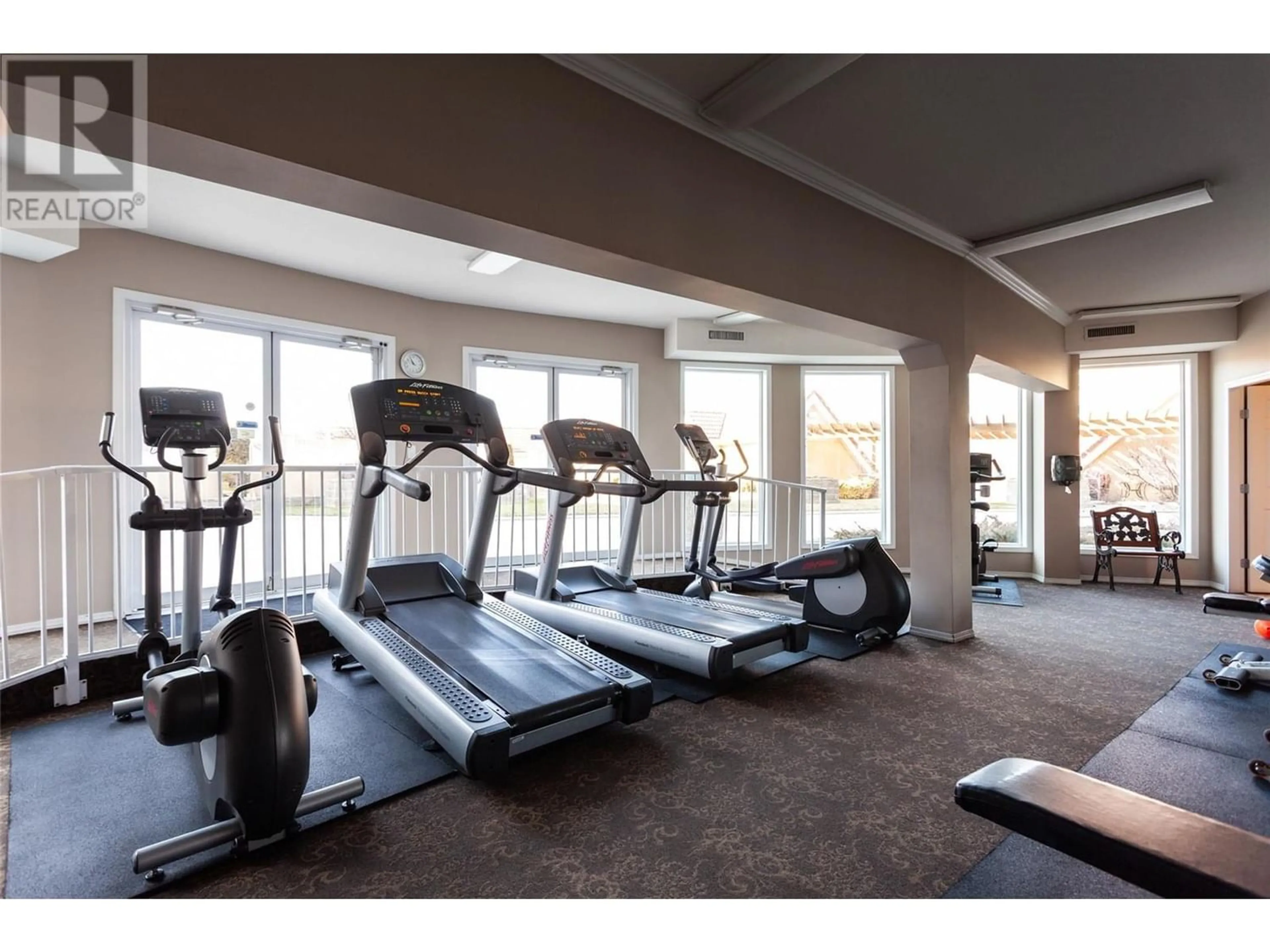 Gym or fitness room for 1088 Sunset Drive Unit# 434, Kelowna British Columbia V1Y9W1
