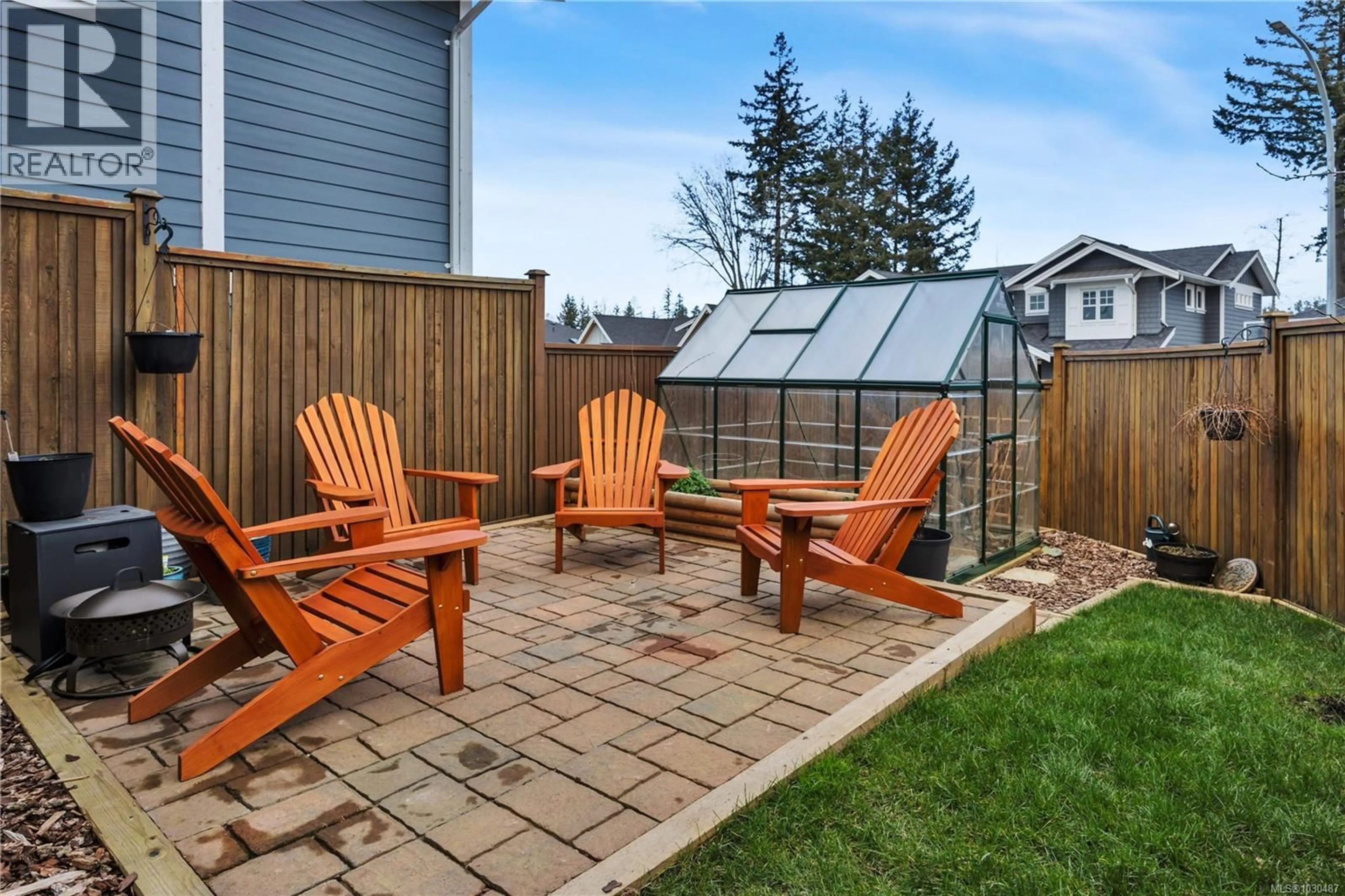 Patio, unknown for 5757 LINYARD ROAD, Nanaimo British Columbia V9T0K2