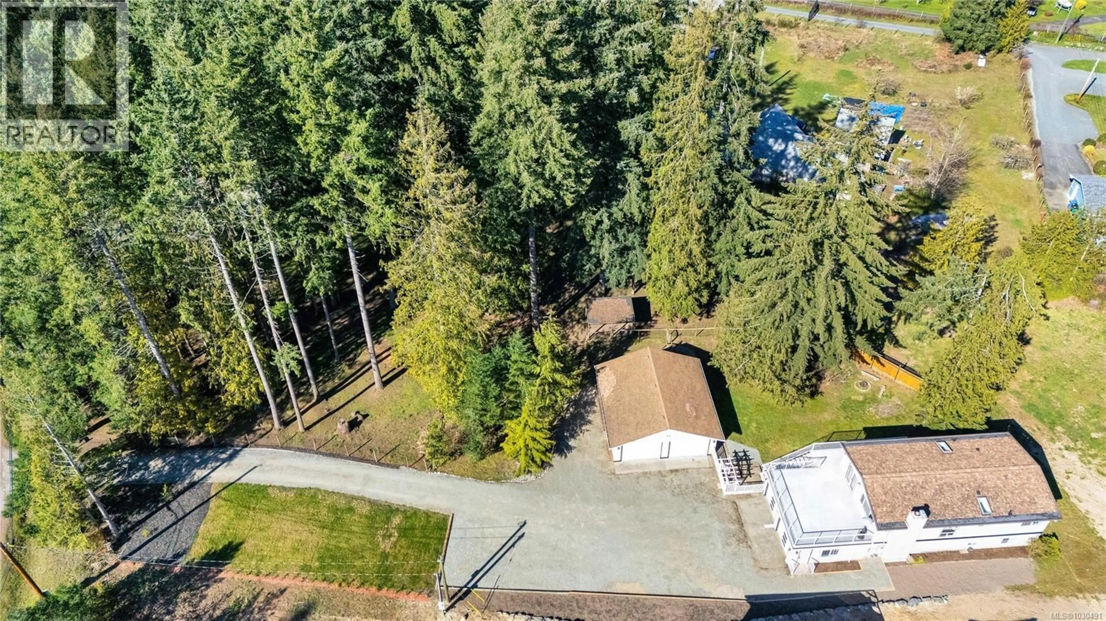 A pic from outside/outdoor area/front of a property/back of a property/a pic from drone, forest/trees view for 1237 BRAITHWAITE DRIVE, Cobble Hill British Columbia V8H0G3