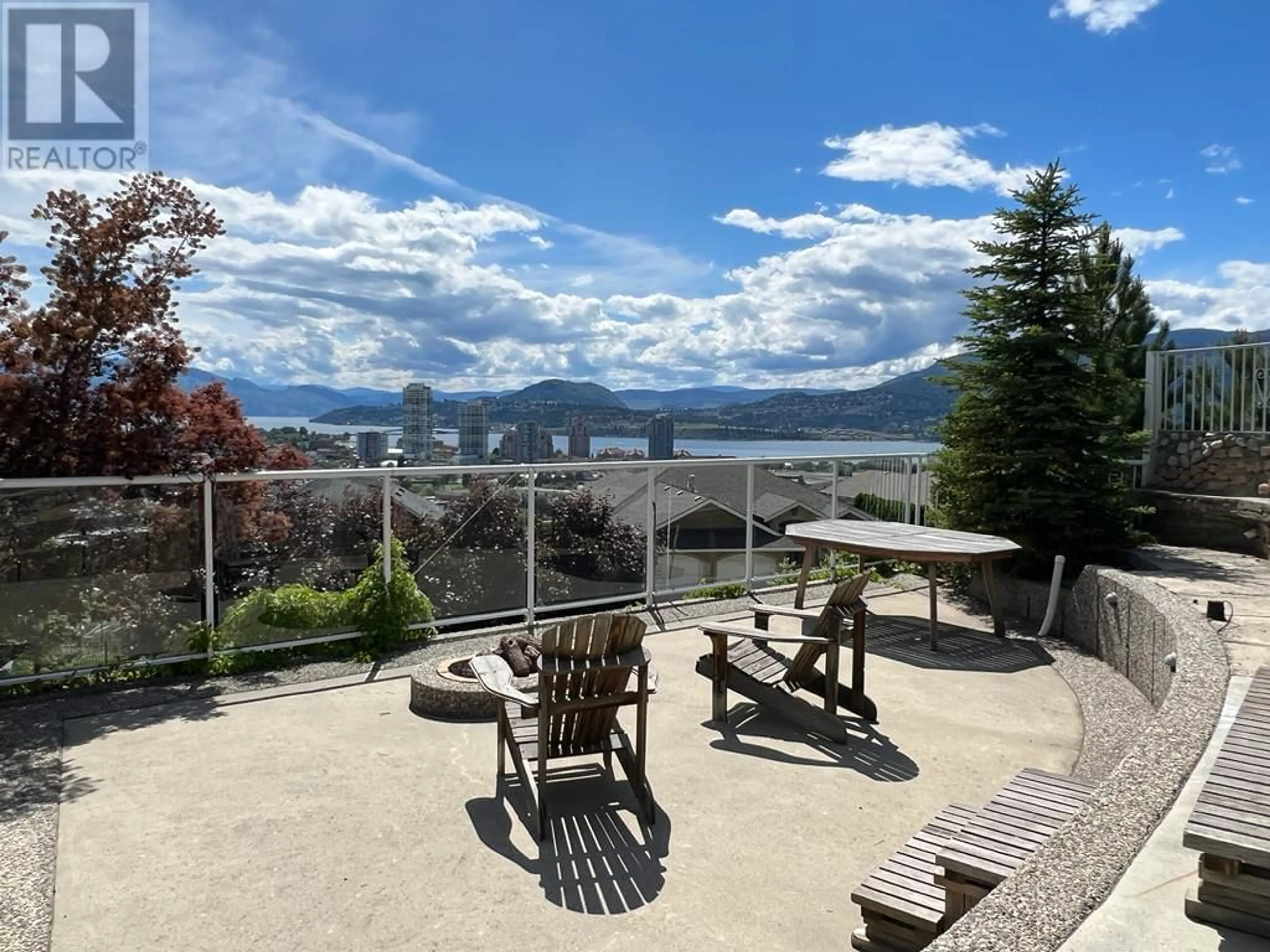 Patio for 705 Royal Pine Drive, Kelowna British Columbia V1Y9G2