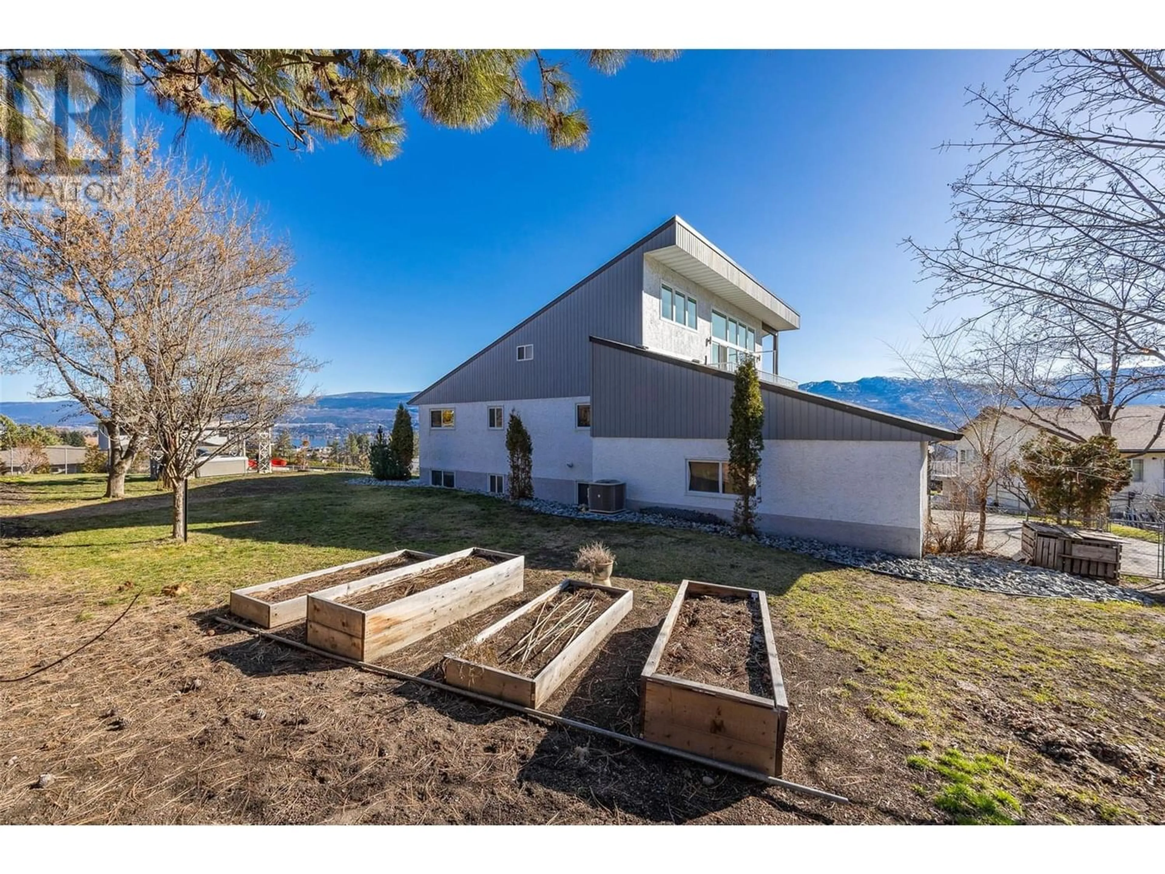 Frontside or backside of a home for 3137 Vector Drive, West Kelowna British Columbia V1Z3B1