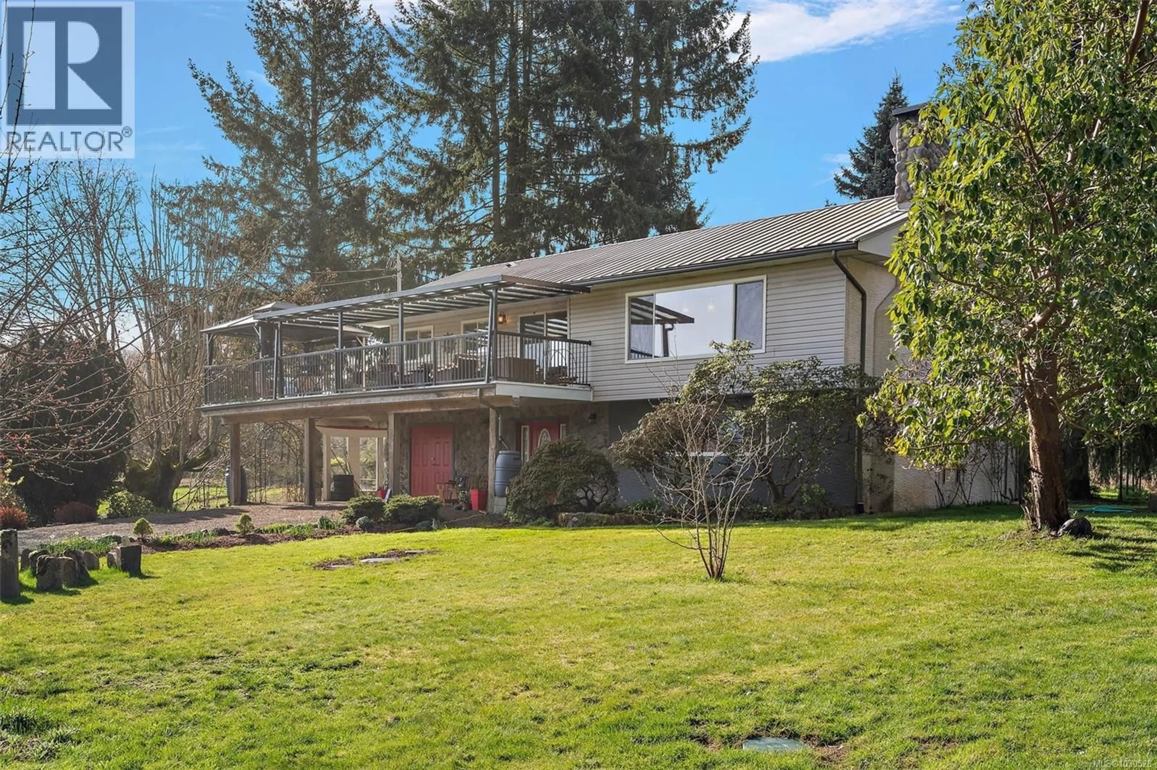 Home with vinyl exterior material, unknown for 1520 ROBSON LANE, Cowichan Bay British Columbia V0R1N1