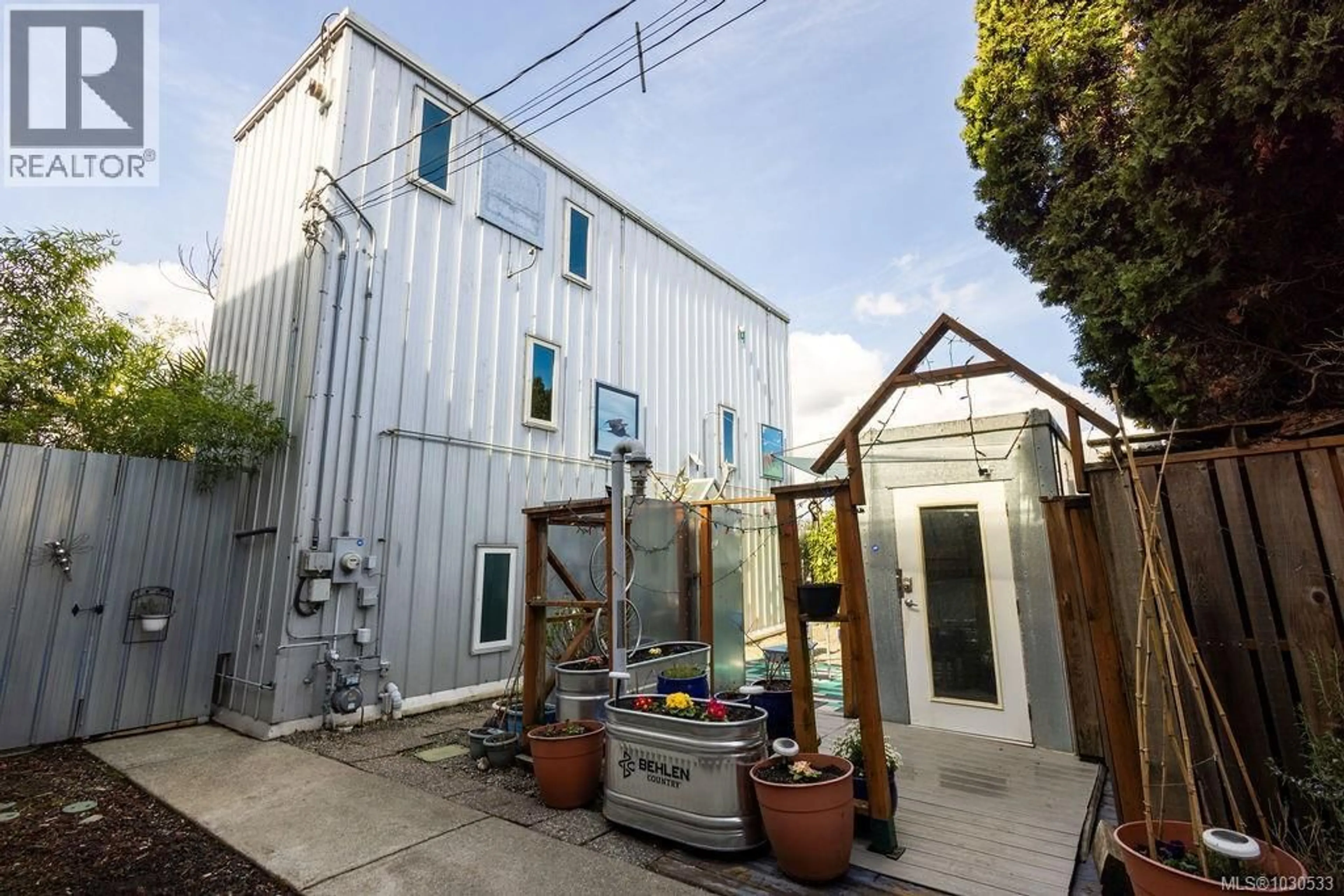 Shed for 3112 STEELE STREET, Victoria British Columbia V8Z3N8