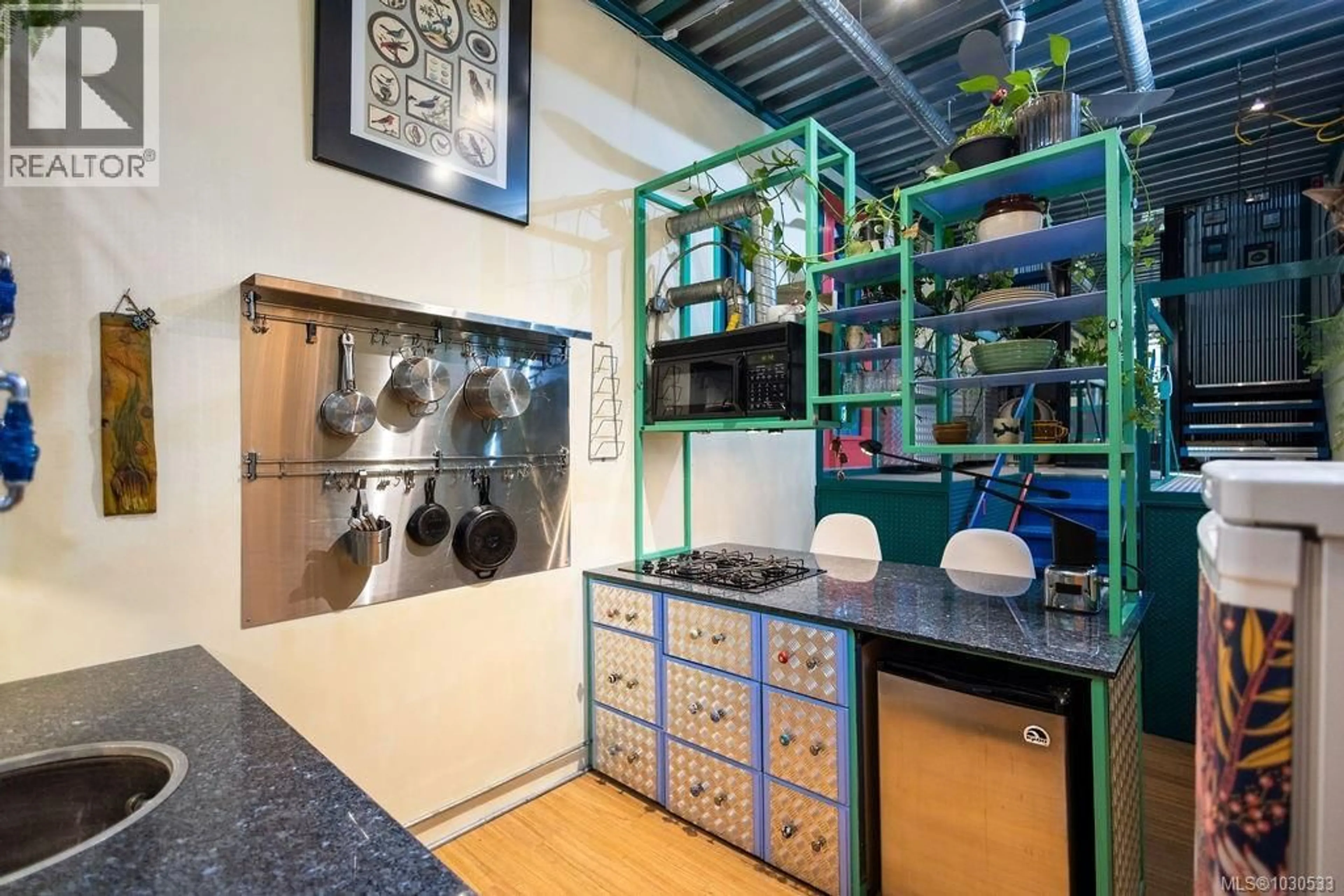 Contemporary kitchen, cement floor for 3112 STEELE STREET, Victoria British Columbia V8Z3N8