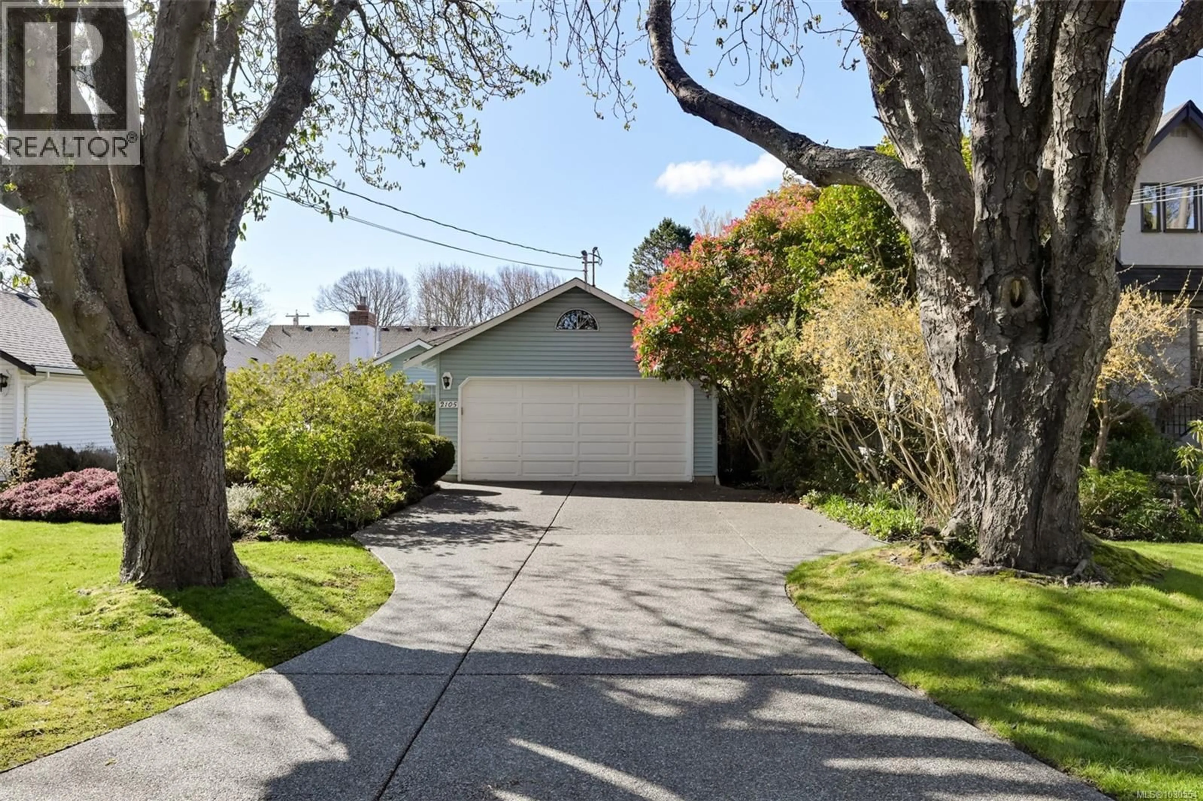 Unknown for 2105 WINDSOR ROAD, Oak Bay British Columbia V8S3C2