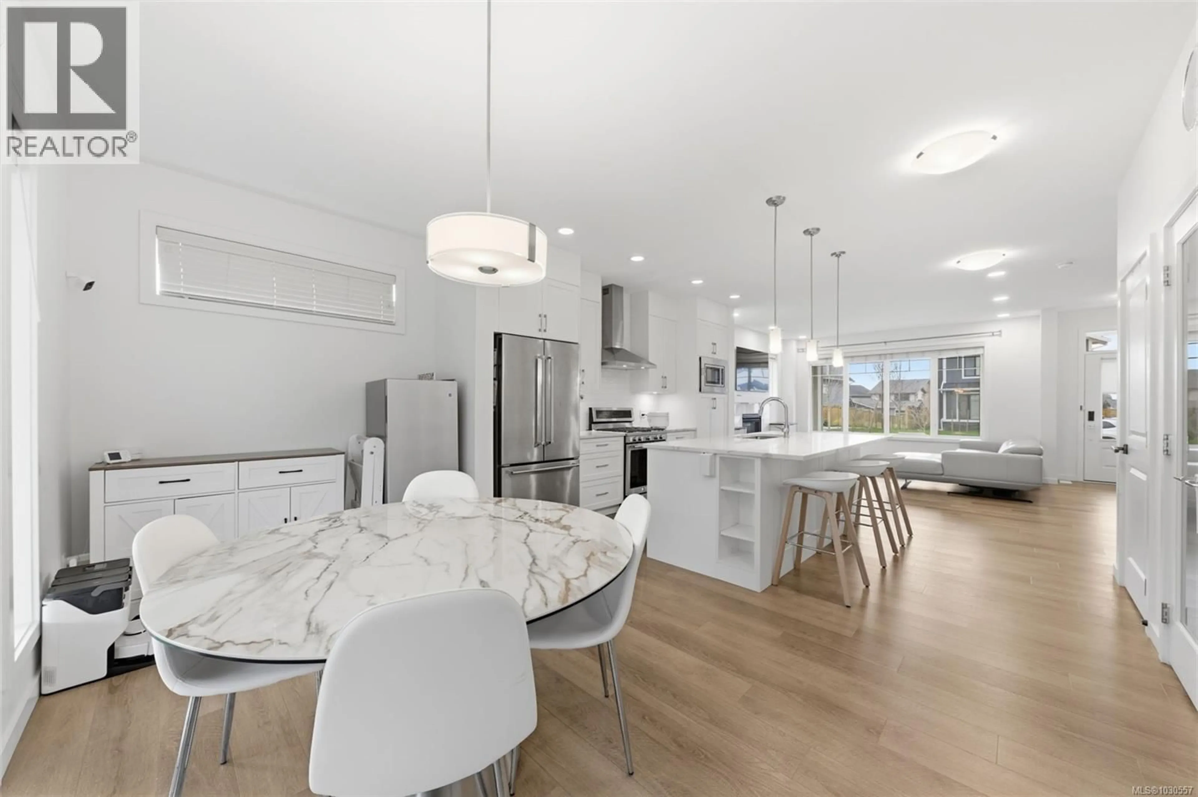 Open concept kitchen, unknown for 173 CASPIAN DRIVE, Colwood British Columbia V9C0R6