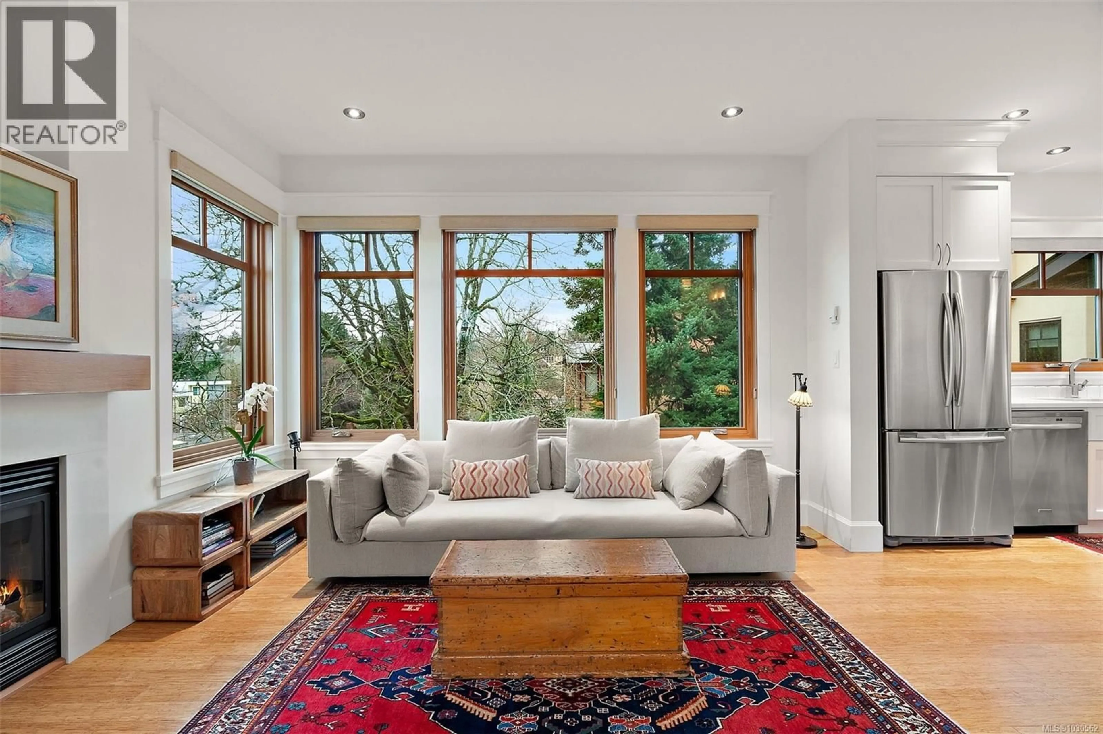 Living room with furniture, unknown for 3 - 849 DUNSMUIR ROAD, Esquimalt British Columbia V9A5B8