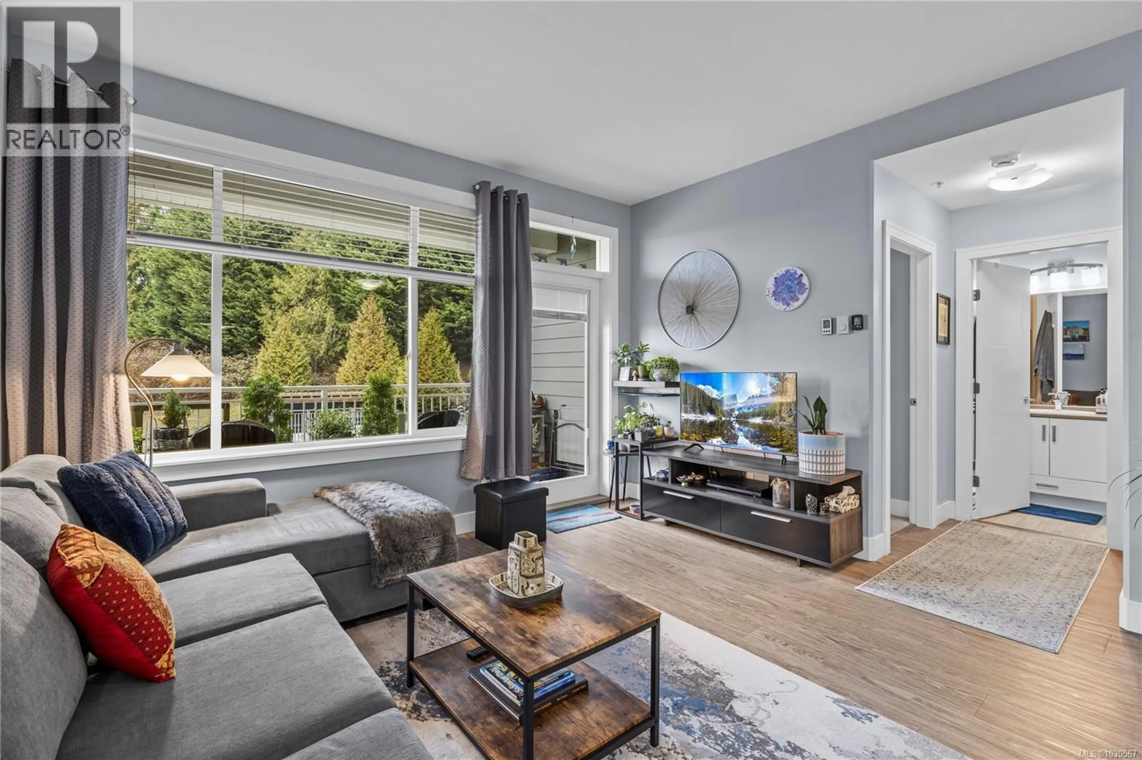 Living room with furniture, unknown for 205 - 4960 SONGBIRD PLACE, Nanaimo British Columbia V9T0H7