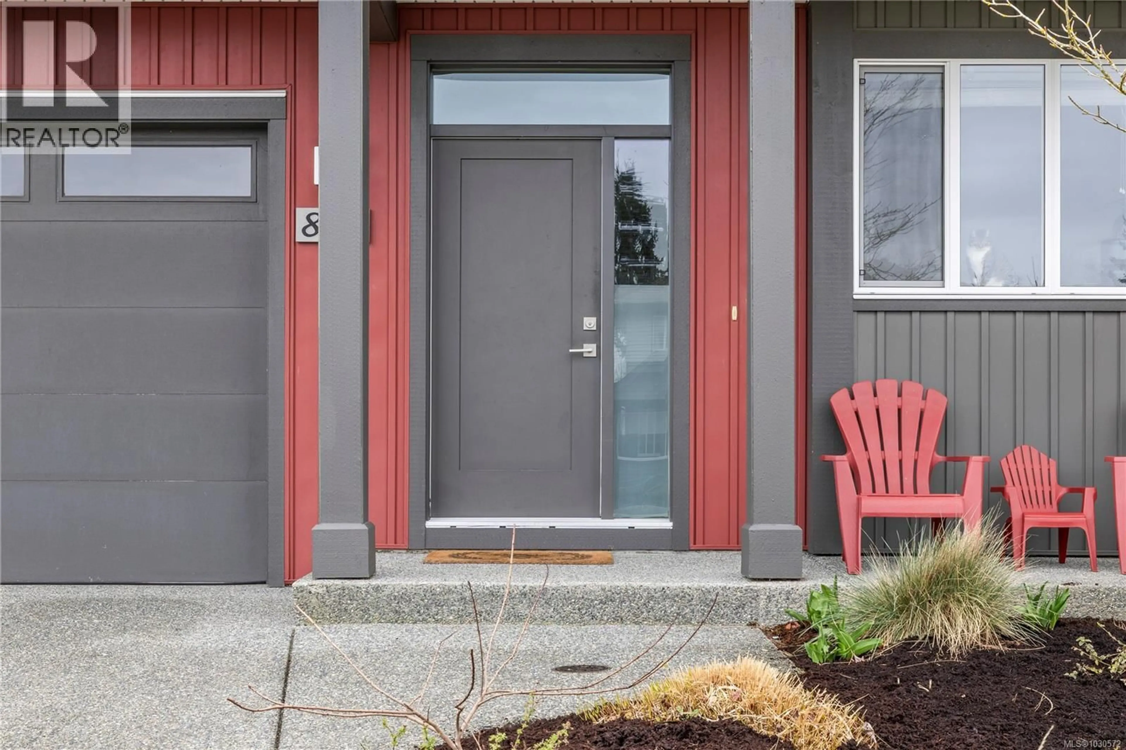Indoor entryway for 855 COAL TOWN WAY, Nanaimo British Columbia V9R6P2