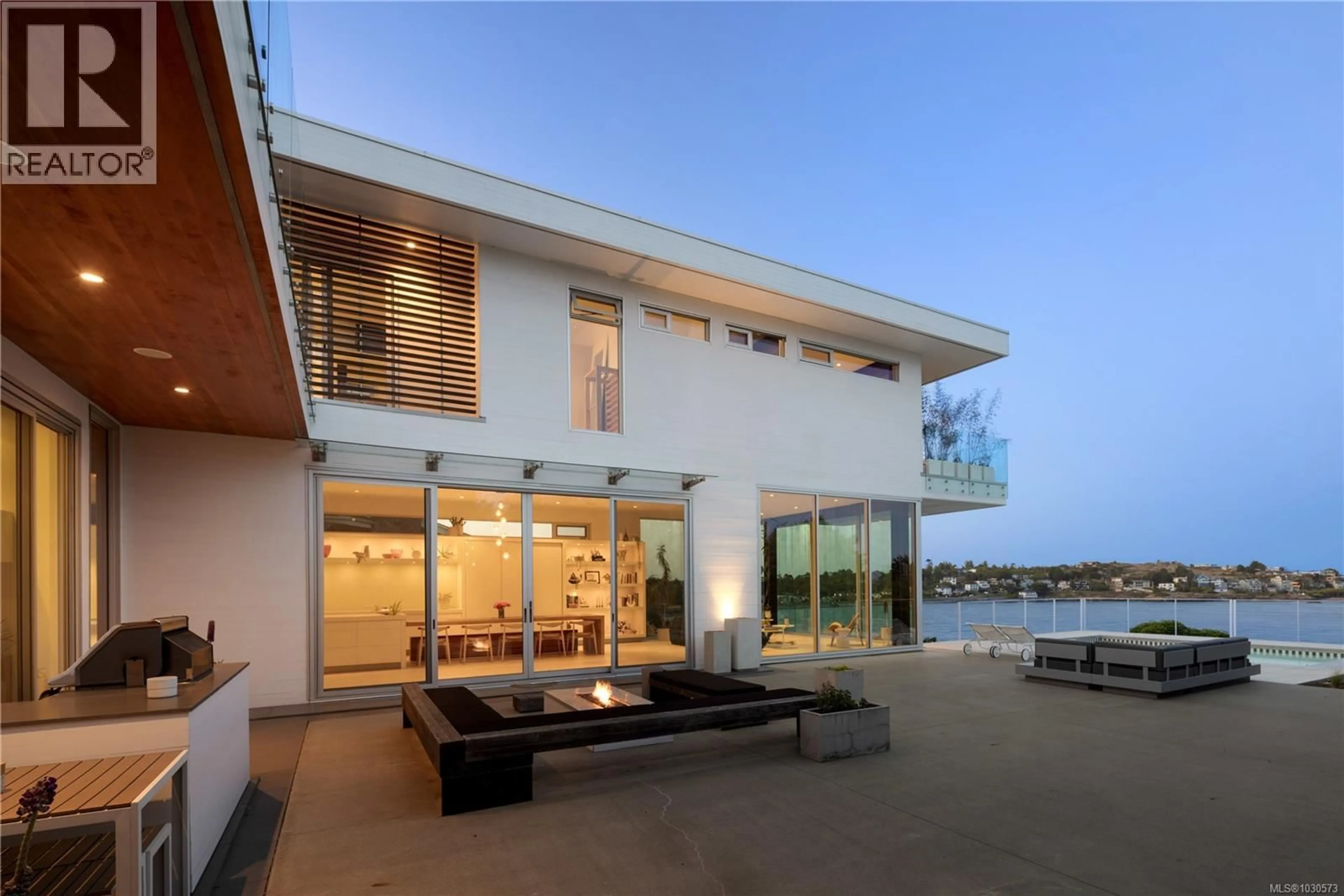 Patio, water/lake/river/ocean view for 295 KING GEORGE TERRACE, Oak Bay British Columbia V8S2J8