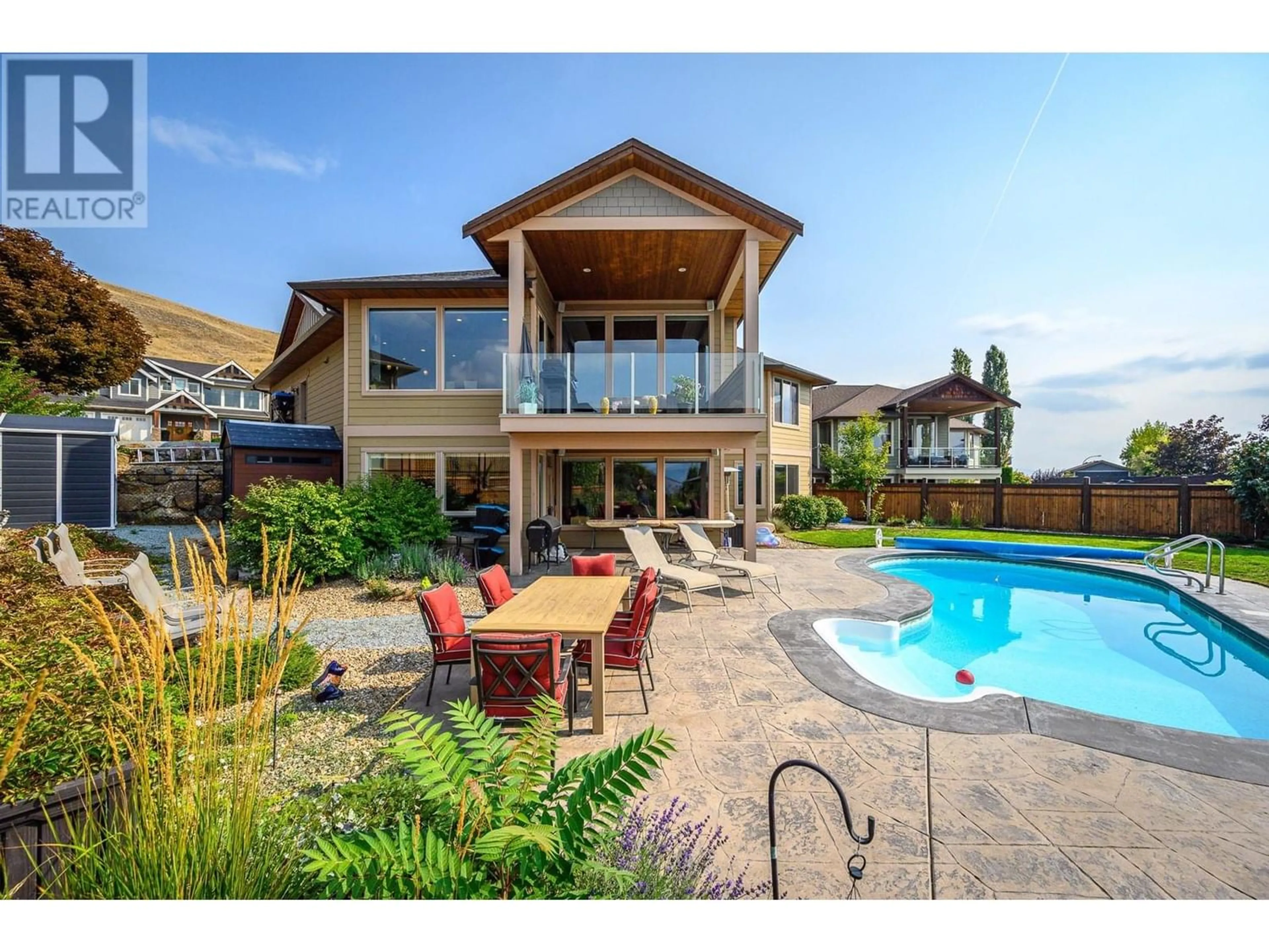 Indoor or outdoor pool for 542 Mt Tanner Place, Coldstream British Columbia V1B4B4