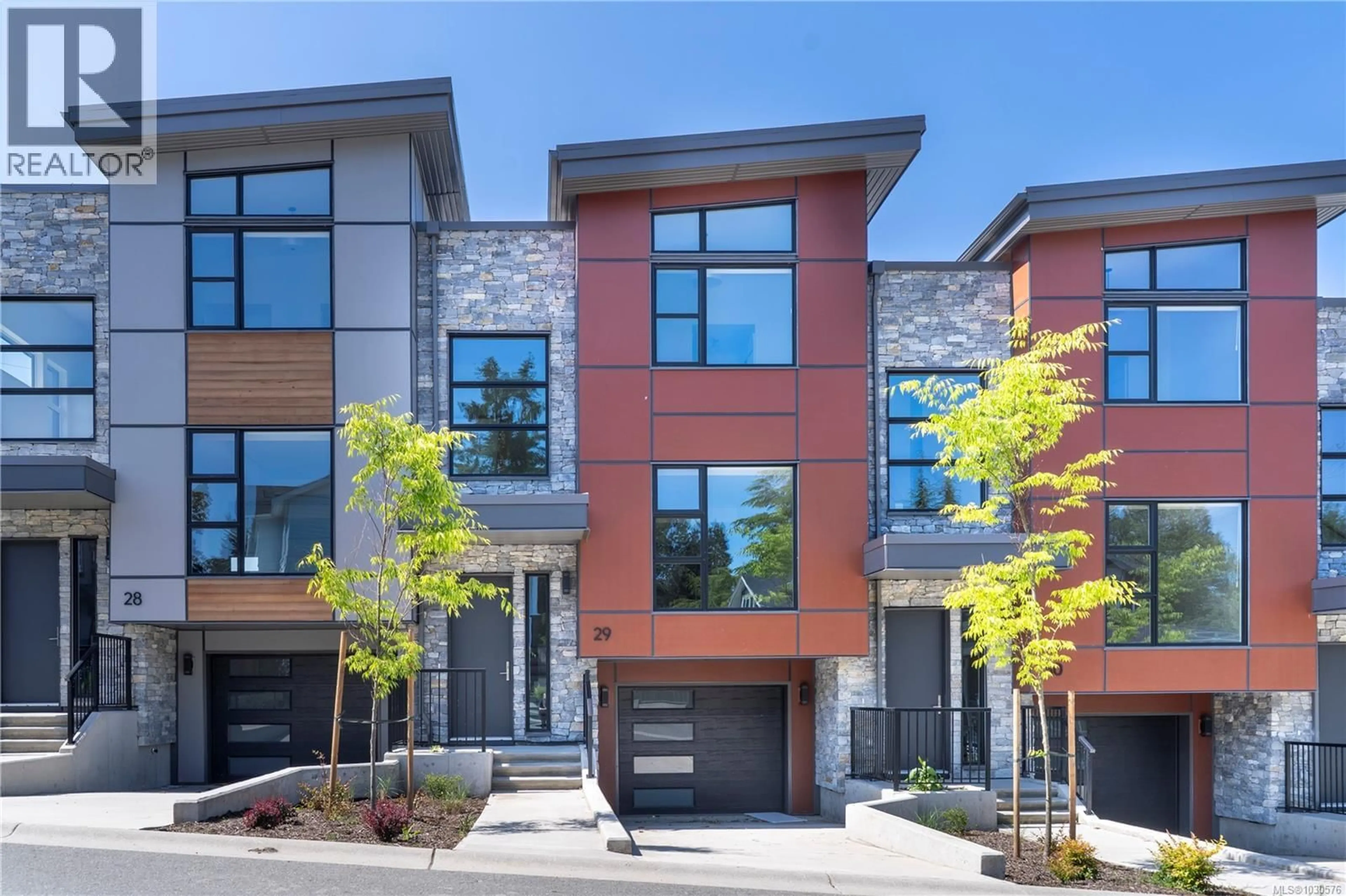 Home with brick exterior material, street for 29 - 4253 DIEPPE ROAD, Saanich British Columbia V8X2N2