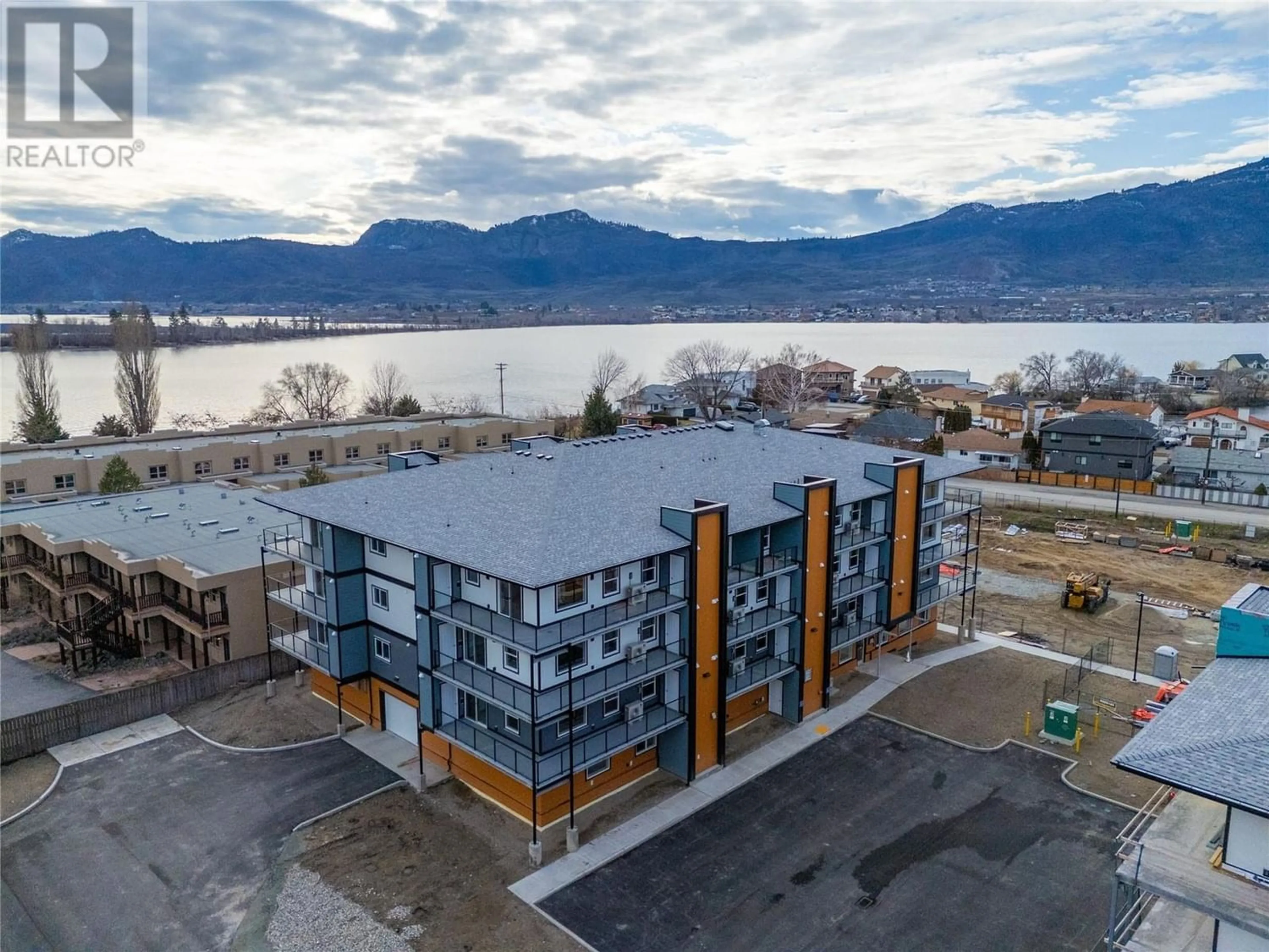 Lakeview for 5620 51st Street Unit# 406, Osoyoos British Columbia V0H1V6