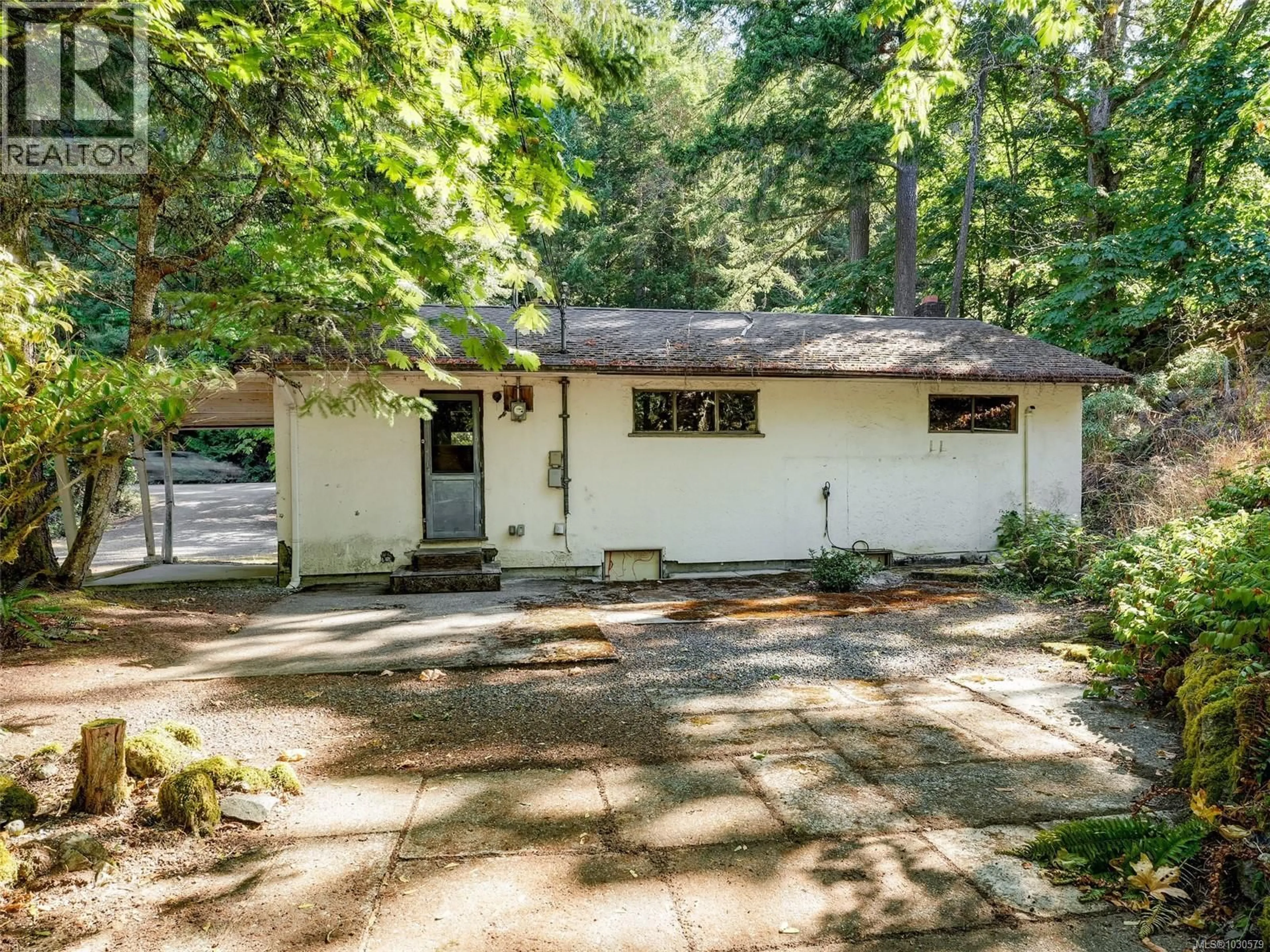 Unknown for 5142 WEST SAANICH ROAD, Saanich British Columbia V9E2E7