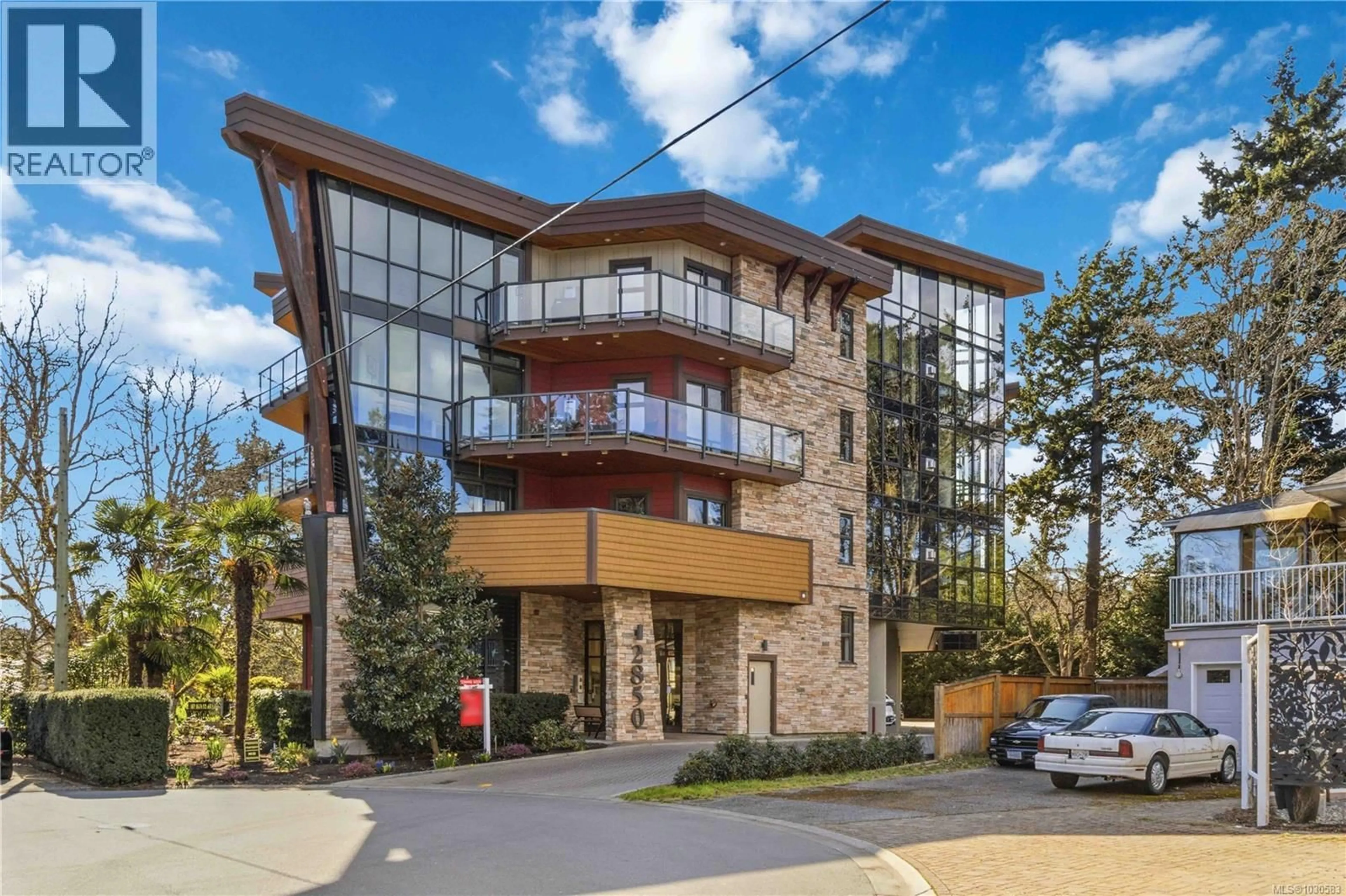 Unknown for 301 - 2850 ALDWYND ROAD, Langford British Columbia V9B3S7