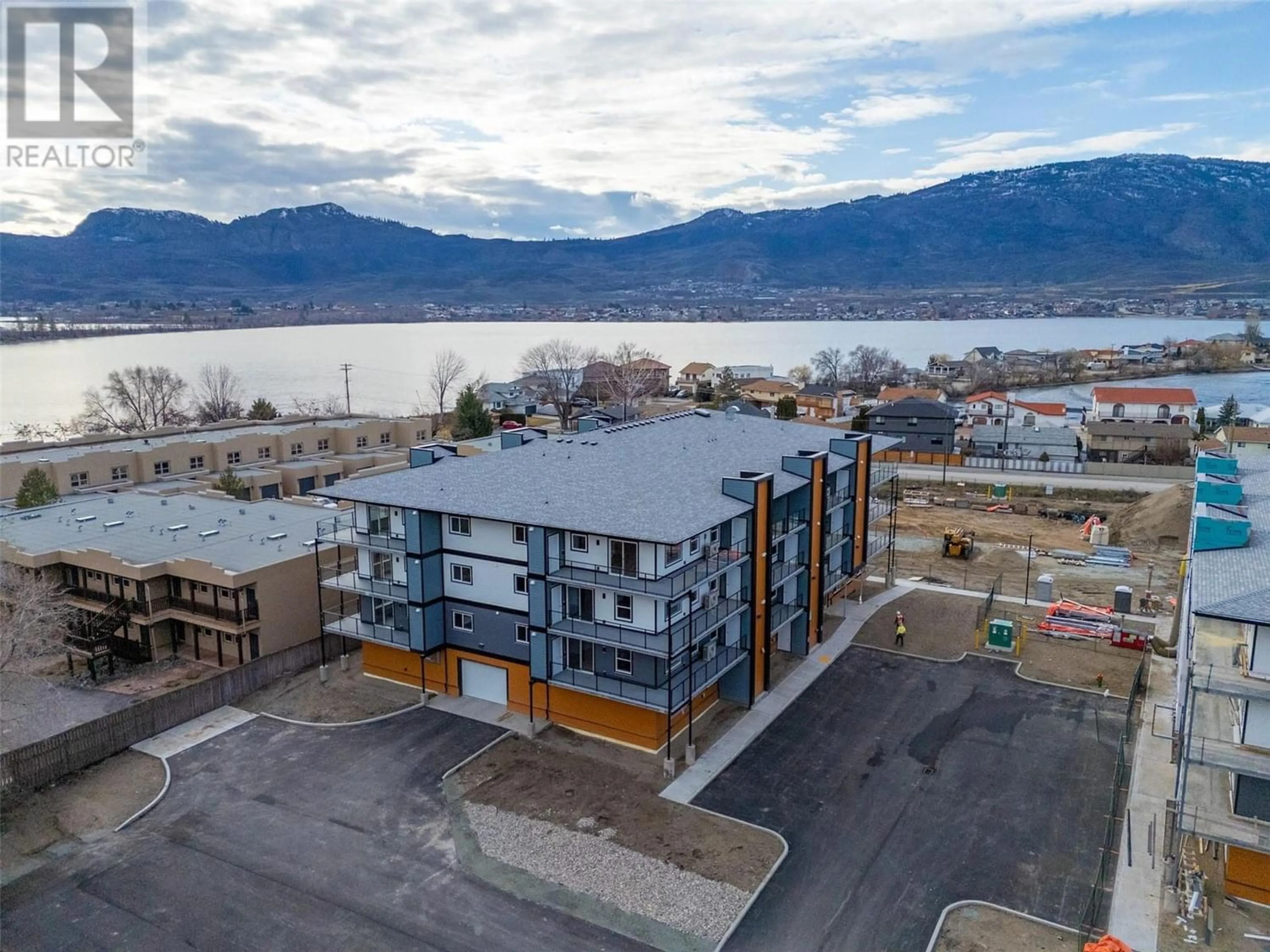 Lakeview for 5640 51st Street Unit# 308, Osoyoos British Columbia V0H1V6