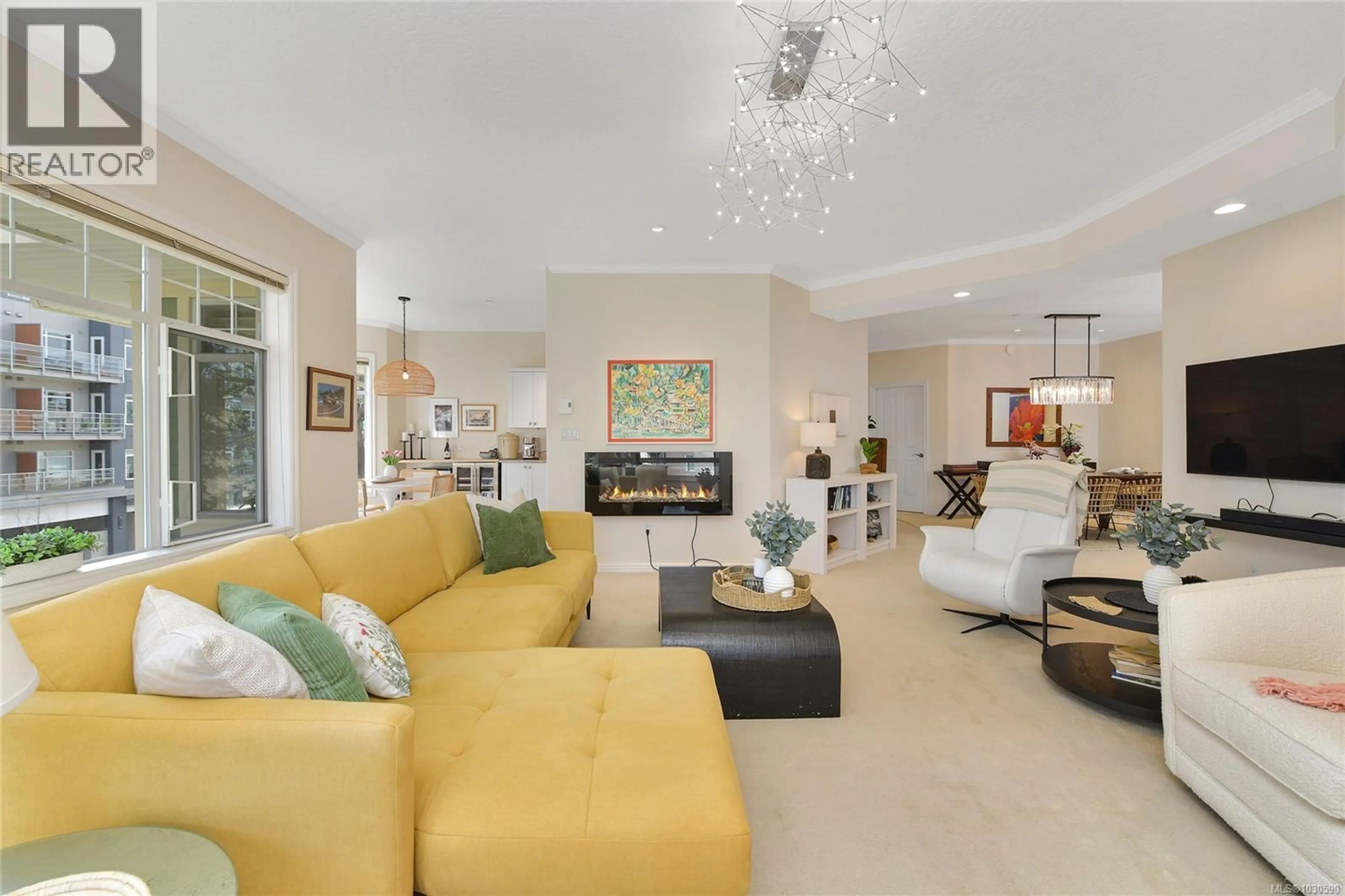 Living room with furniture, unknown for 302 - 9870 SECOND STREET, Sidney British Columbia V8L3Y6