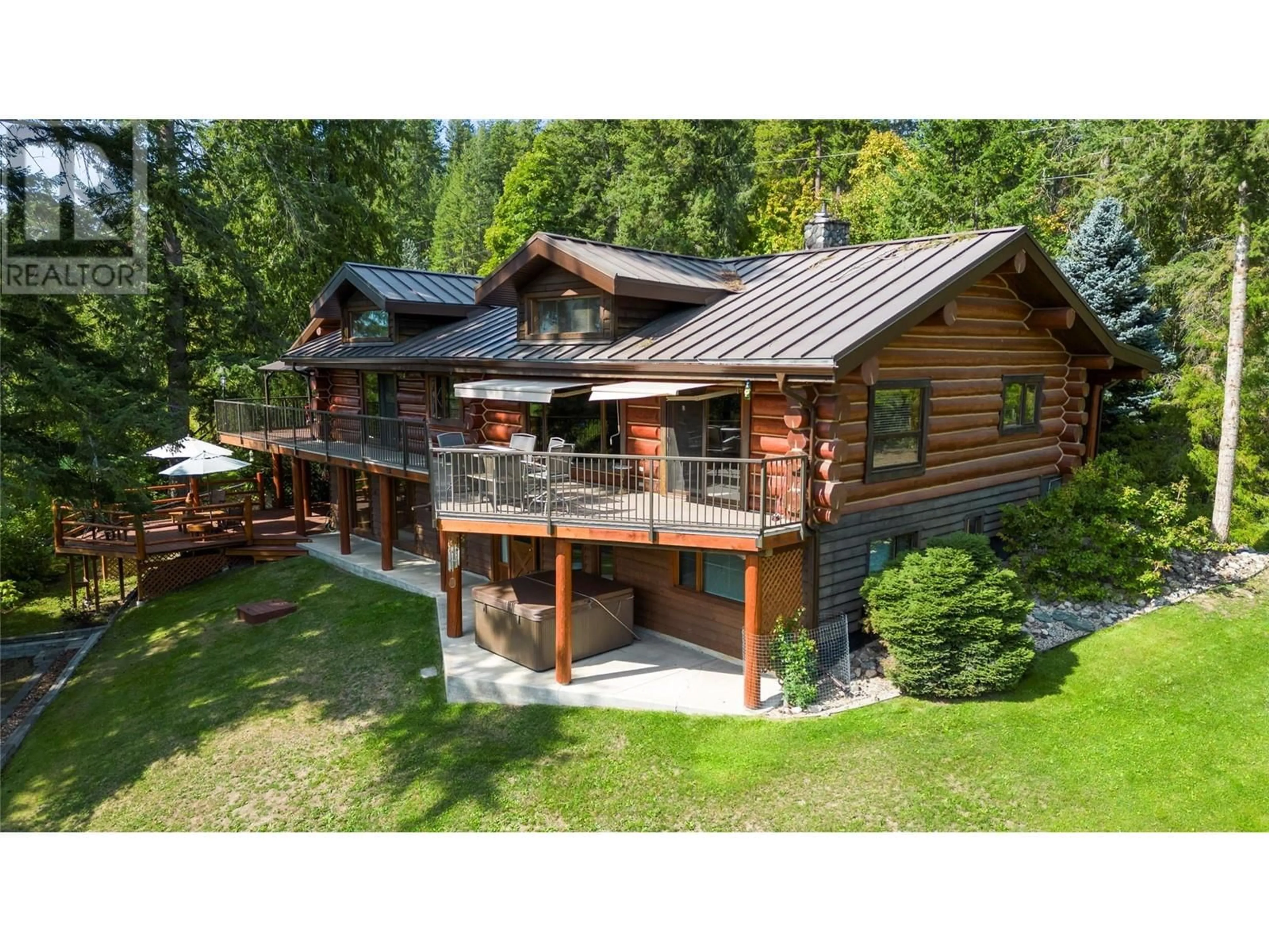 A pic from outside/outdoor area/front of a property/back of a property/a pic from drone, unknown for 3755 WHITE LAKE ROAD, Tappen British Columbia V0E2W0