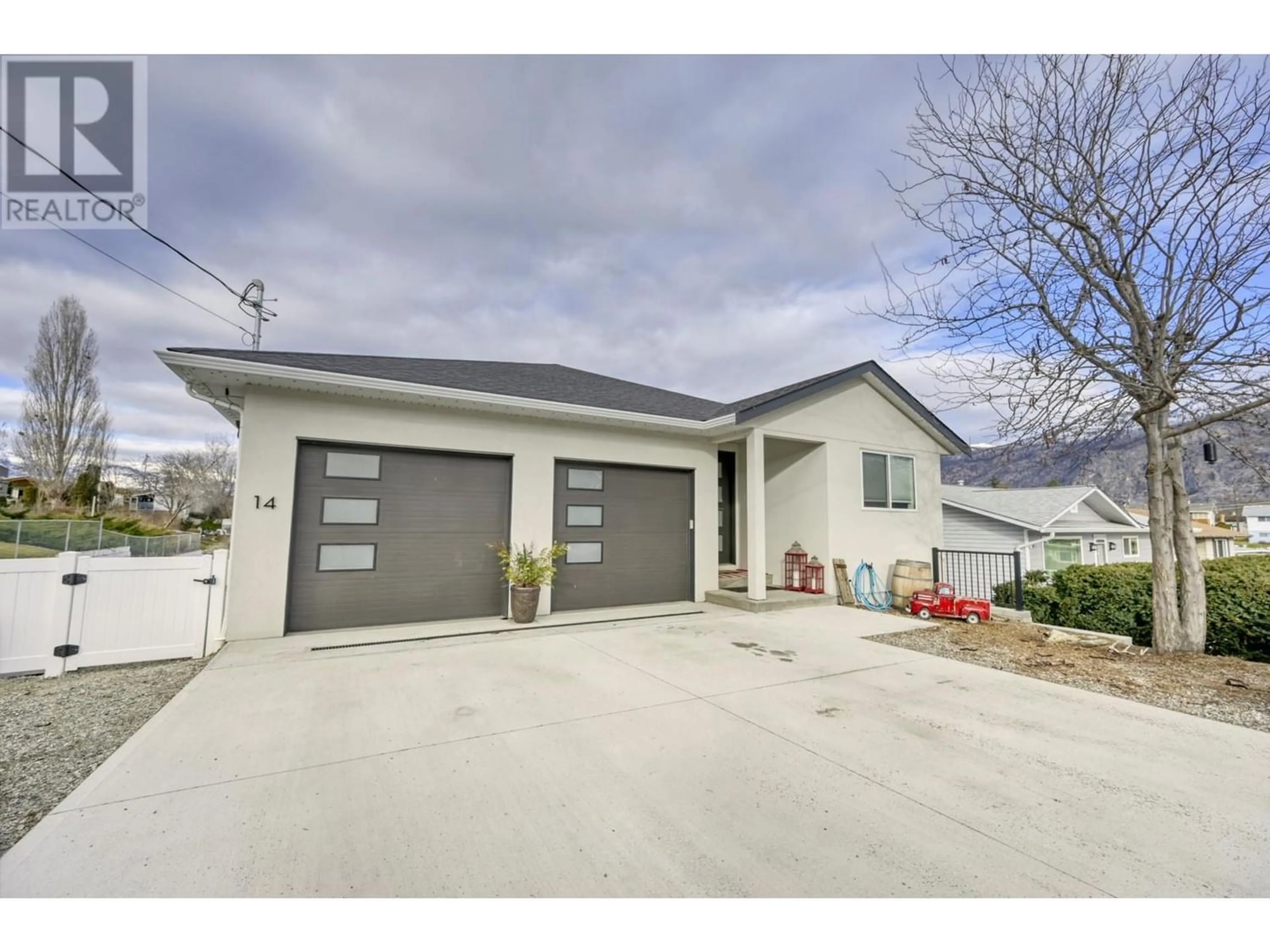 Frontside or backside of a home for 14 LAMBERT Court, Osoyoos British Columbia V0H1V2