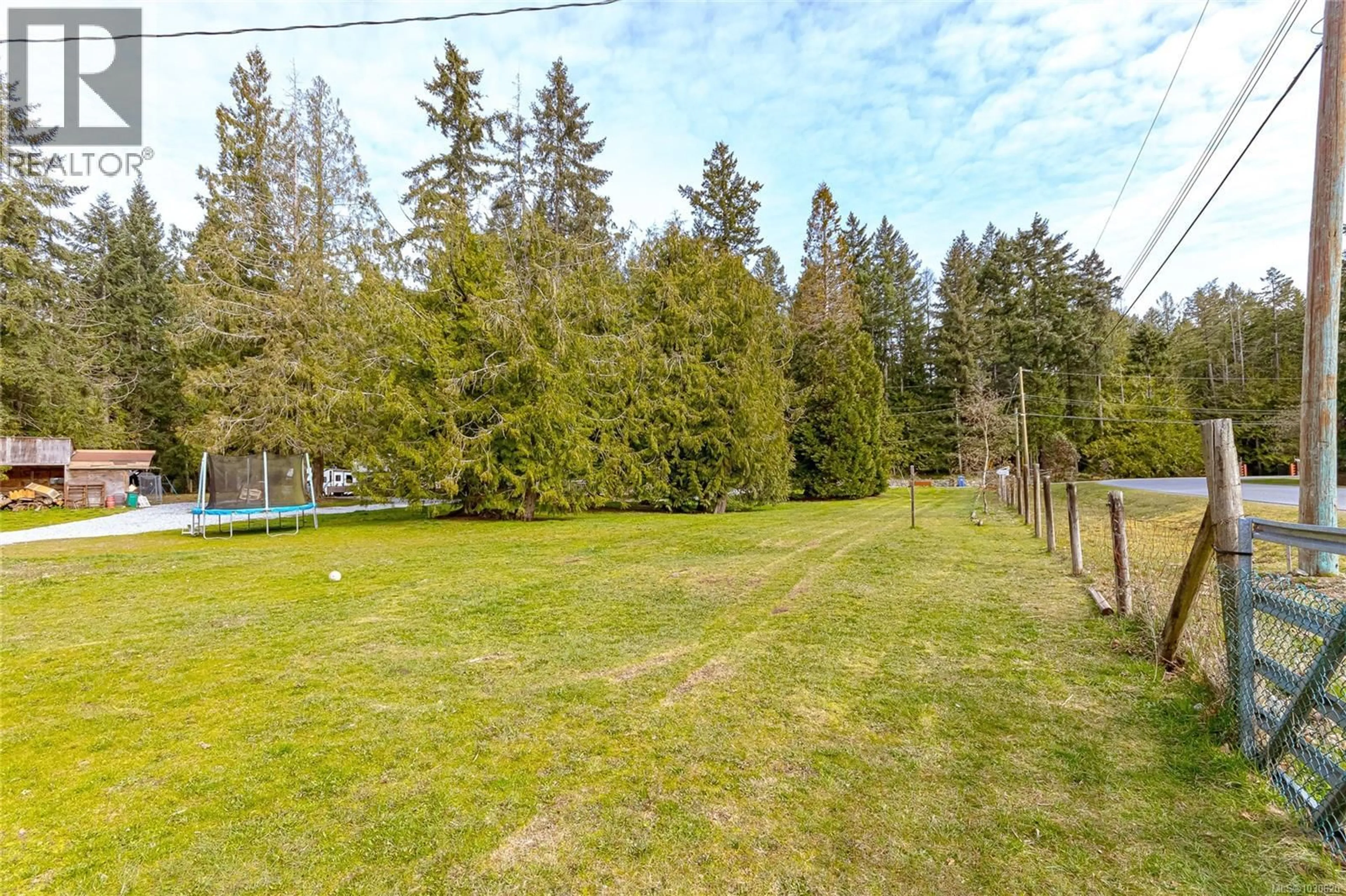 A pic from outside/outdoor area/front of a property/back of a property/a pic from drone, forest/trees view for 1383 CARLTON DRIVE, Cobble Hill British Columbia V8H0B7