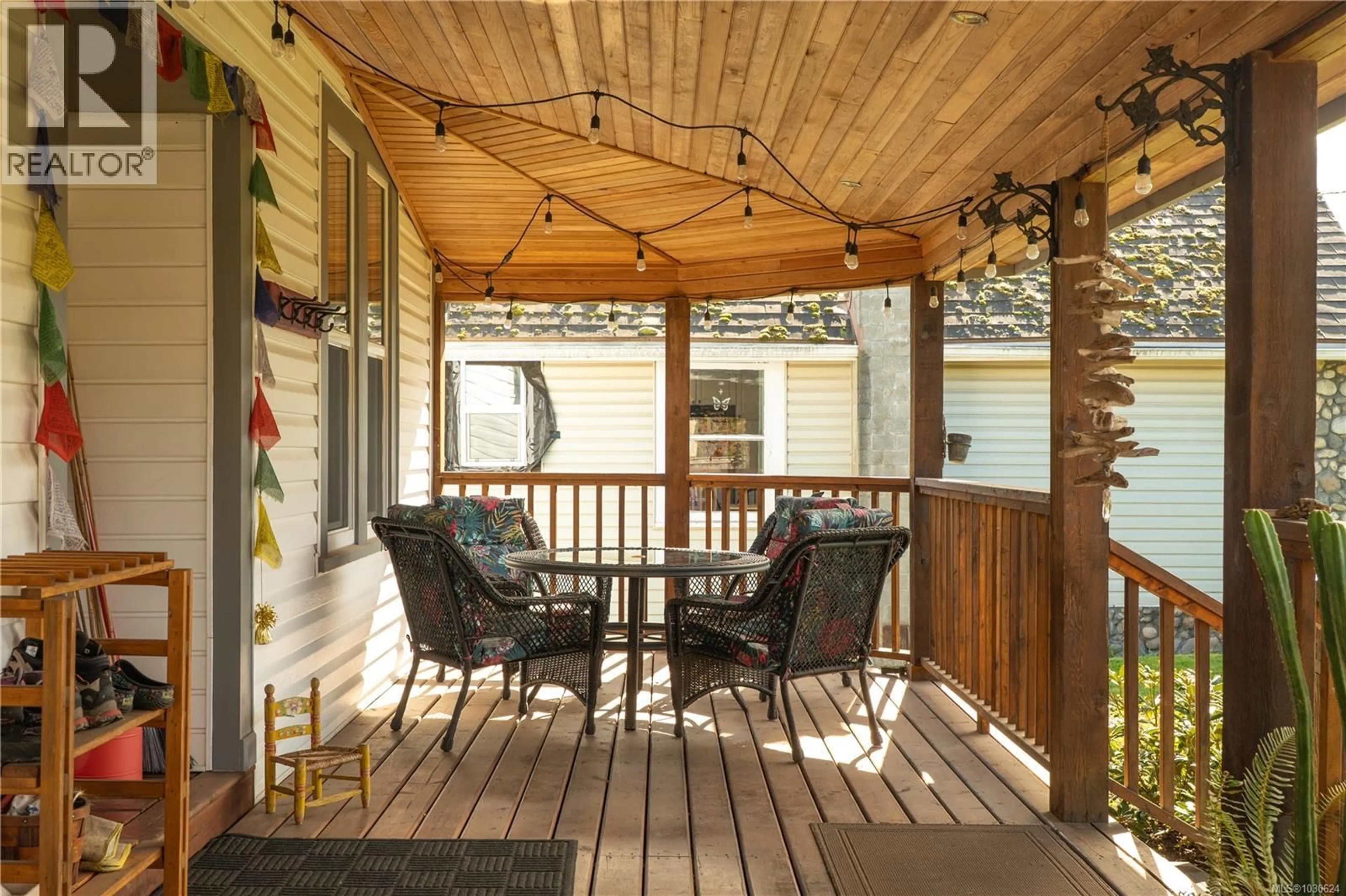 Patio, unknown for 203 VIEW STREET, Nanaimo British Columbia V9R4N5