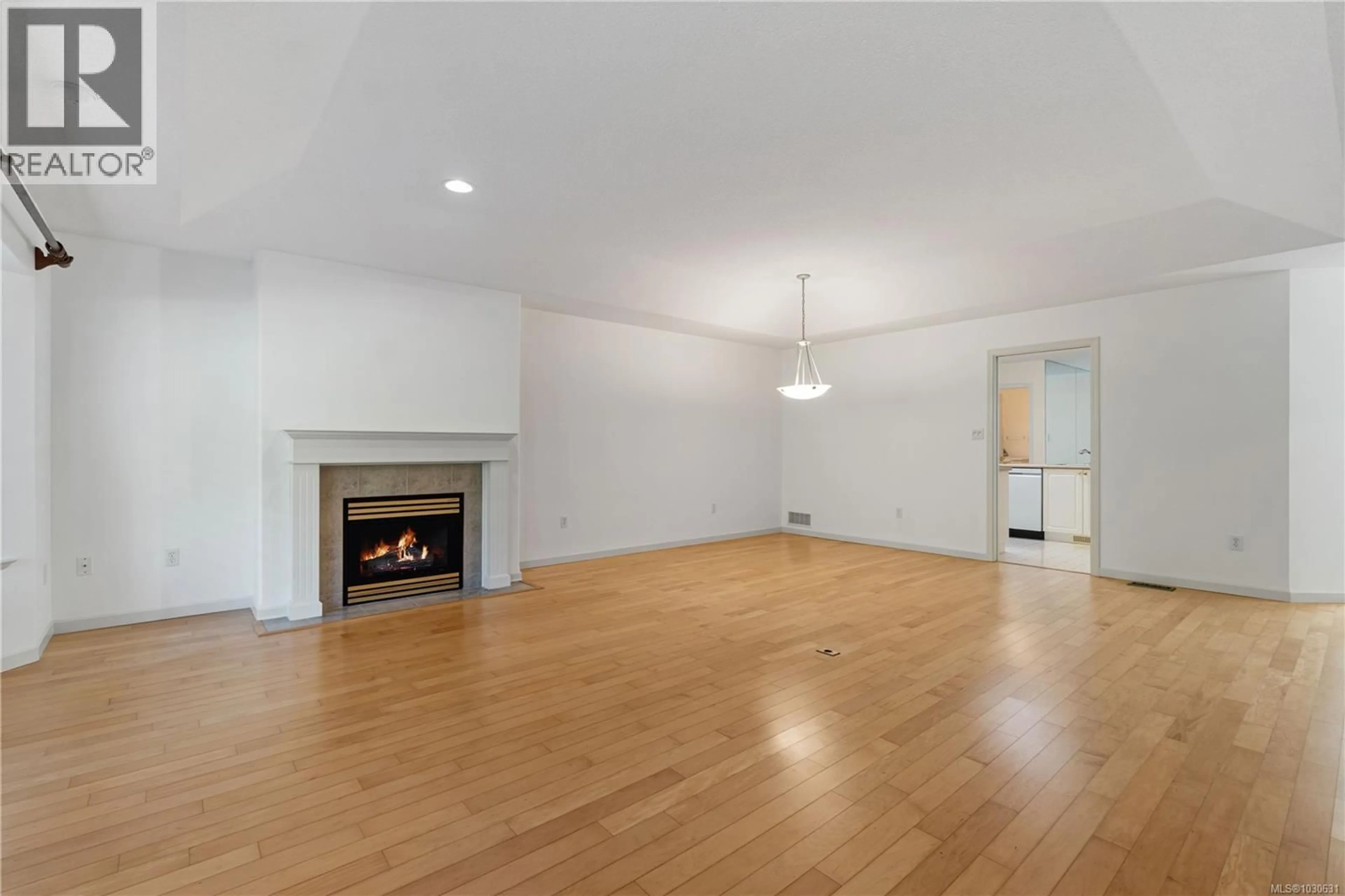 A pic of a room for 1 - 850 ARBUTUS STREET, Qualicum Beach British Columbia V9K2M7