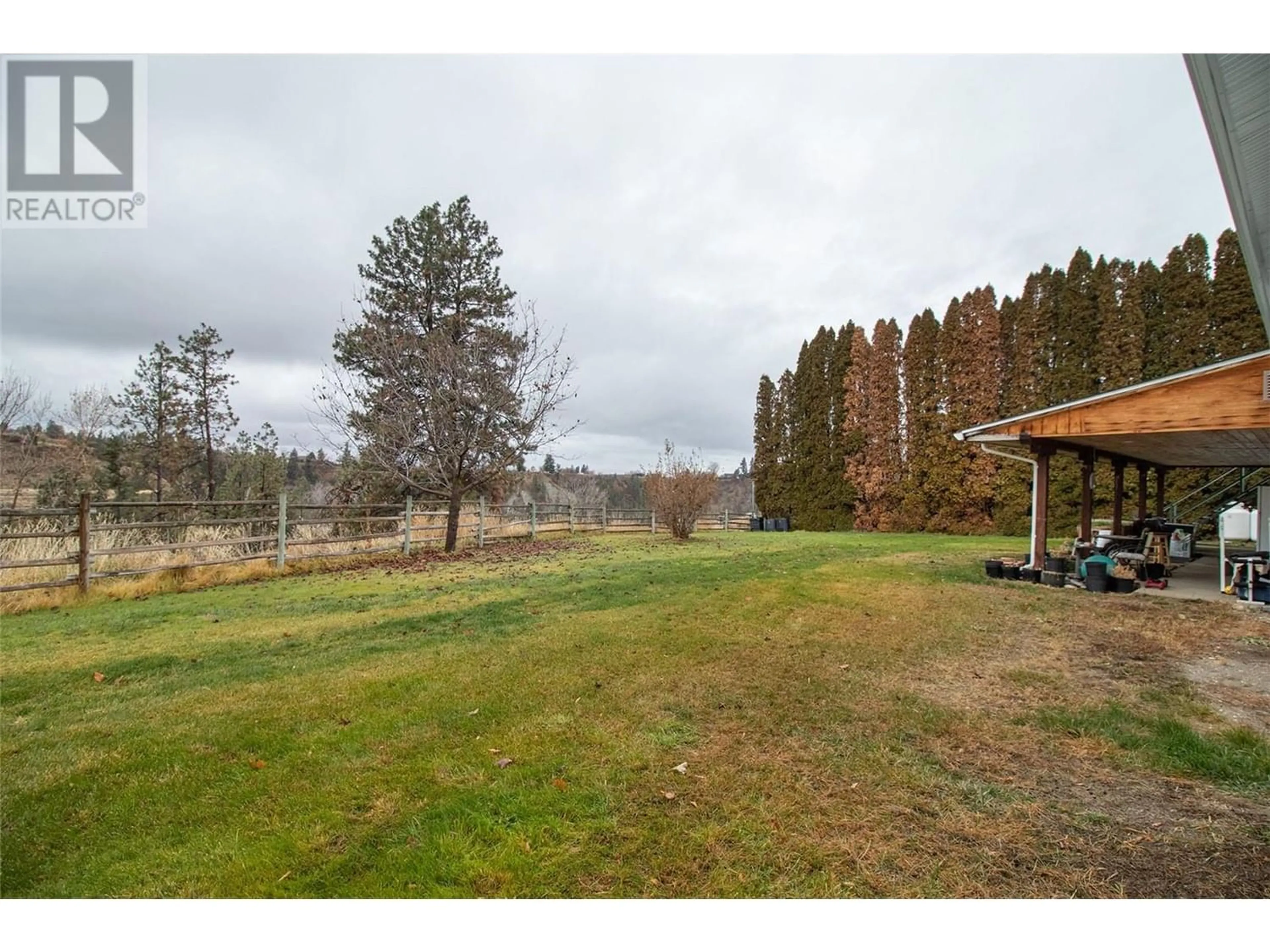 Fenced yard for 2863 Belgo Road, Kelowna British Columbia V1P1E2