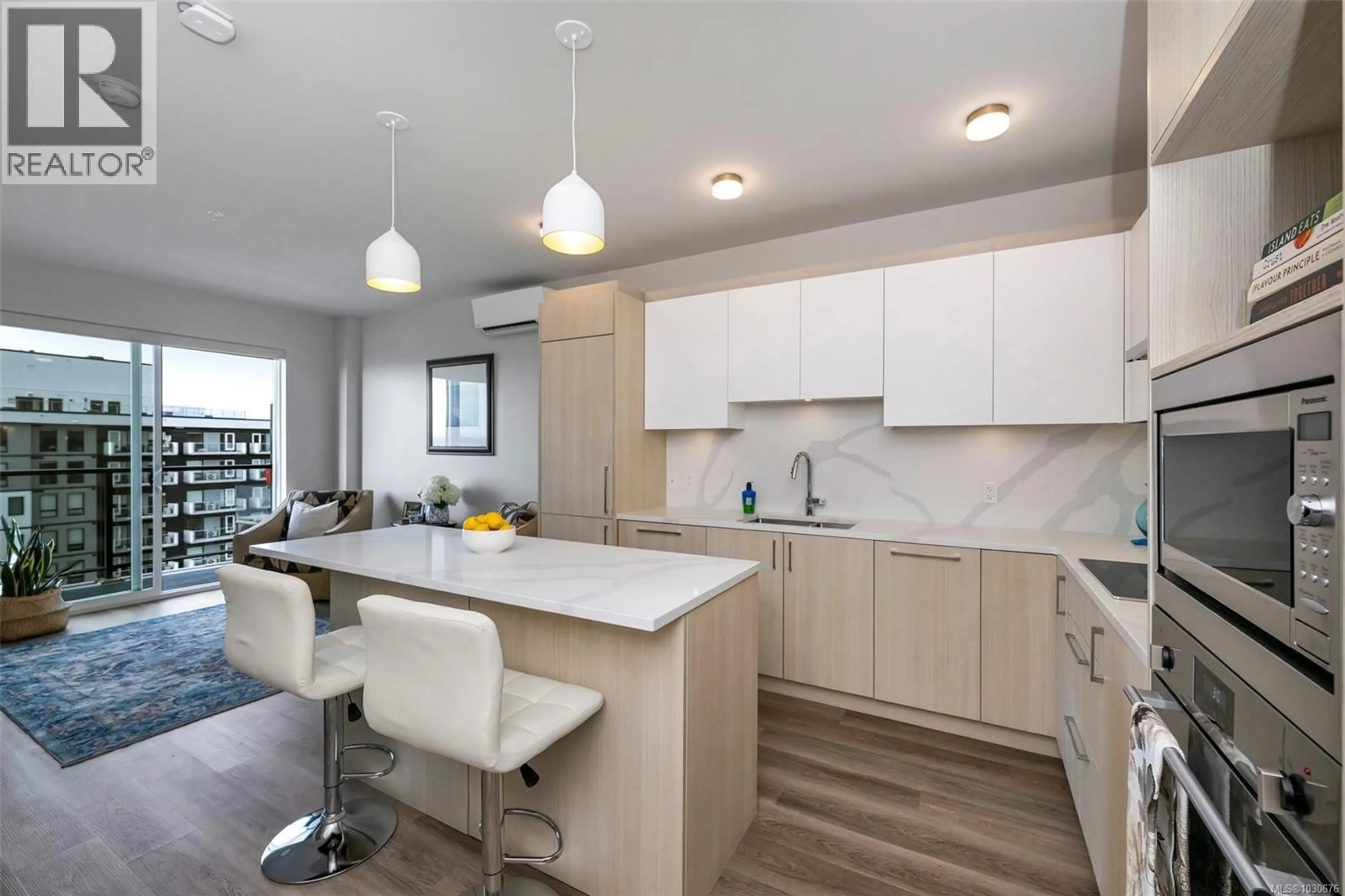 Open concept kitchen, unknown for 907 - 622 ADMIRALS ROAD, Esquimalt British Columbia V9A2N7
