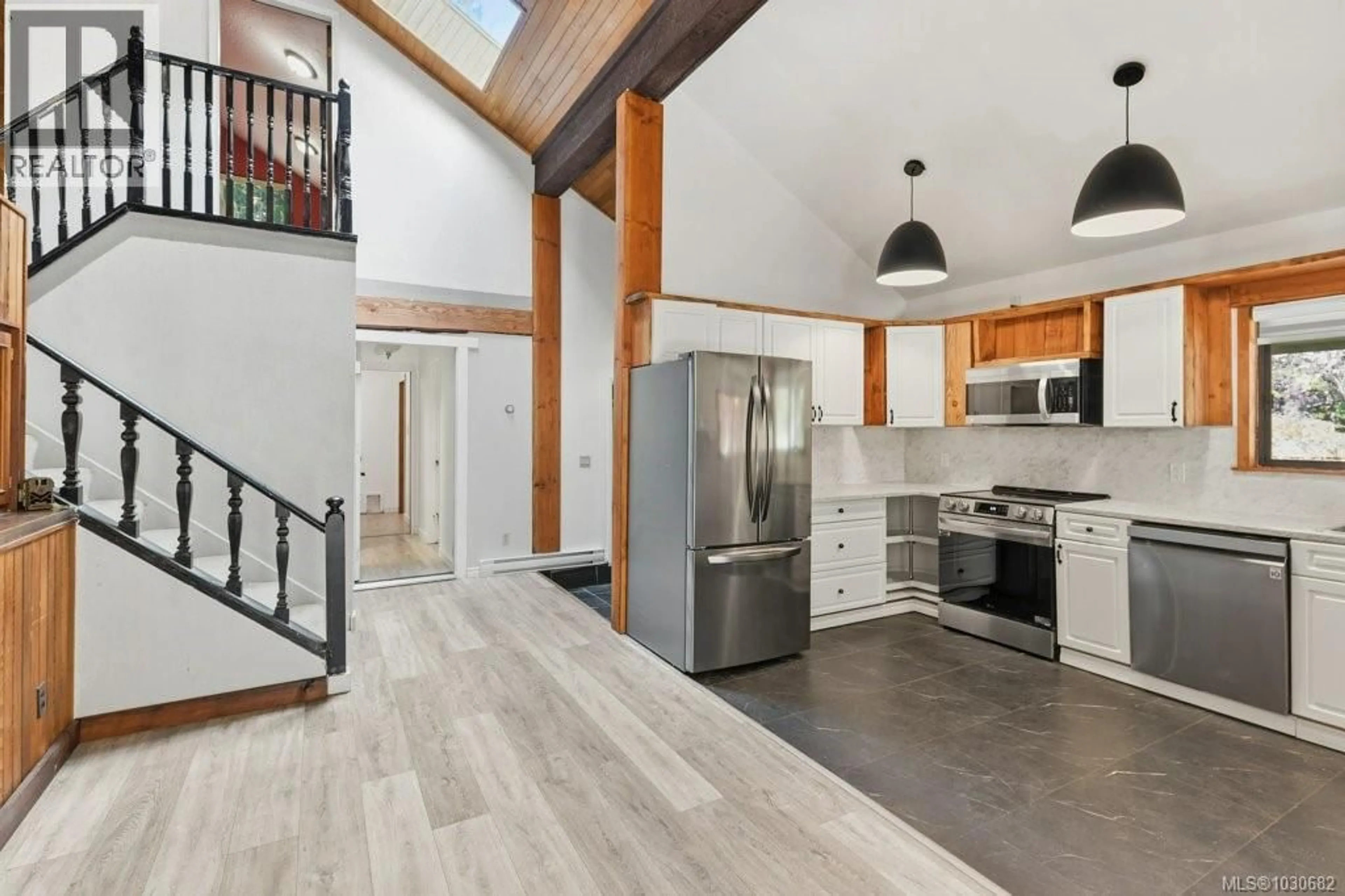 Open concept kitchen, unknown for 3114 COLMAN ROAD, Cobble Hill British Columbia V8H0B4
