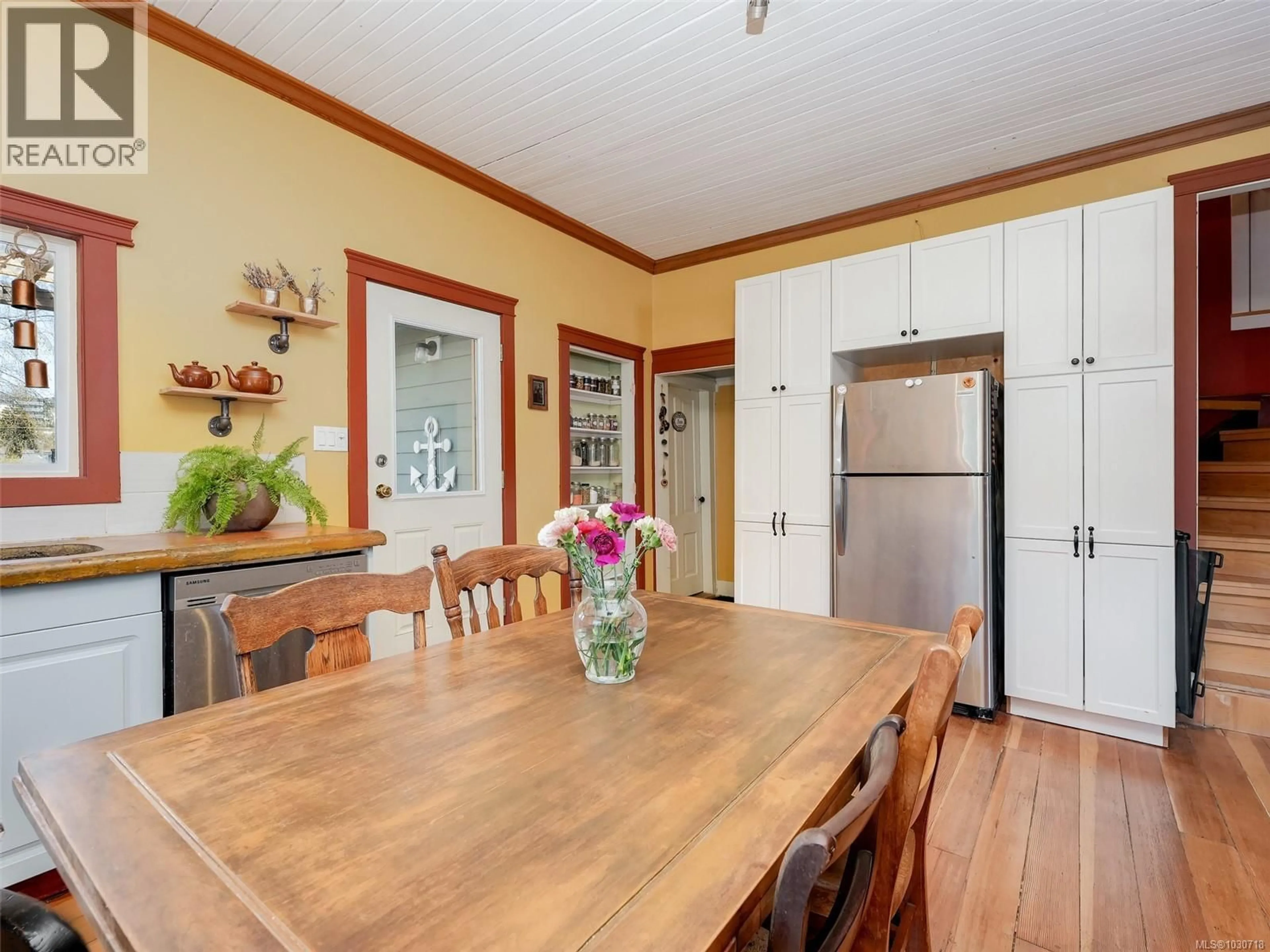 Unknown for 506 GORE STREET, Esquimalt British Columbia V9A5E4