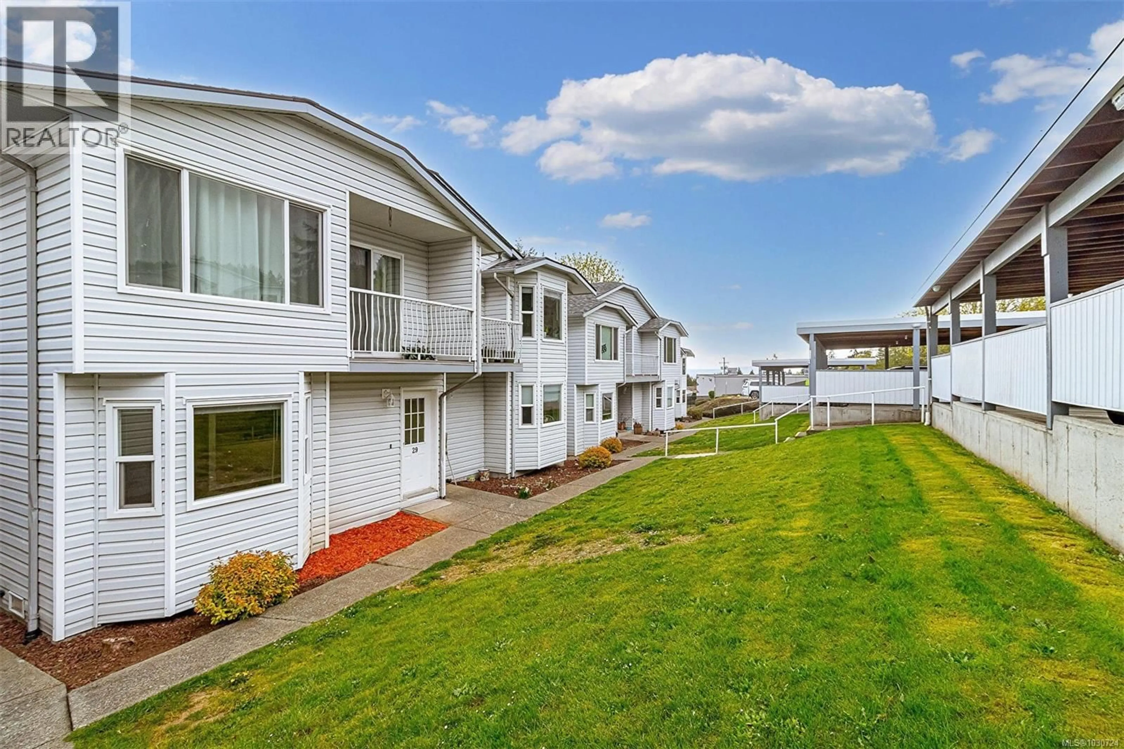 Patio, water/lake/river/ocean view for 29 - 260 HARWELL ROAD, Nanaimo British Columbia V9R6V1