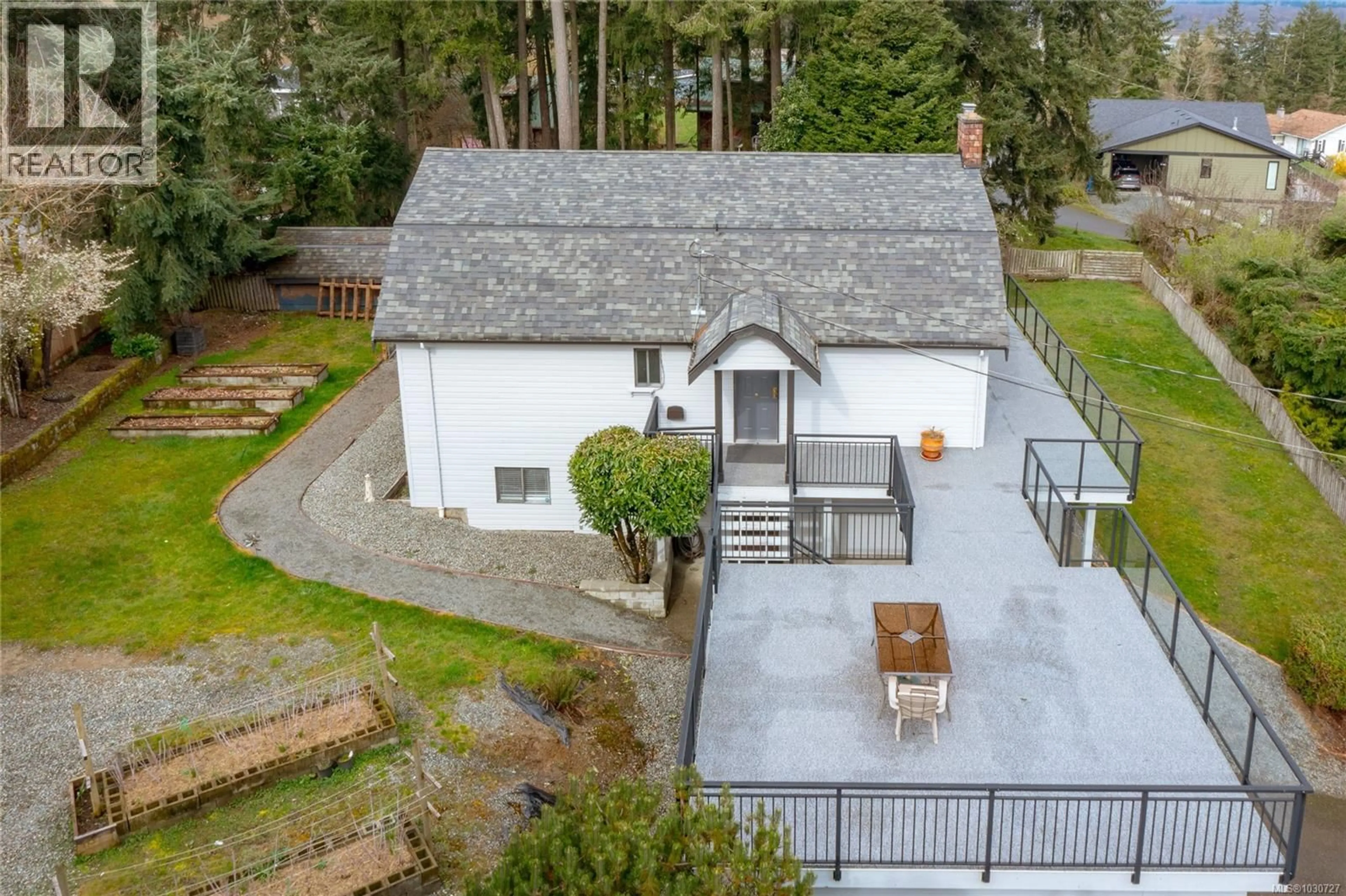 A pic from outside/outdoor area/front of a property/back of a property/a pic from drone, unknown for 1766 PRITCHARD ROAD, Cowichan Bay British Columbia V0R1N1