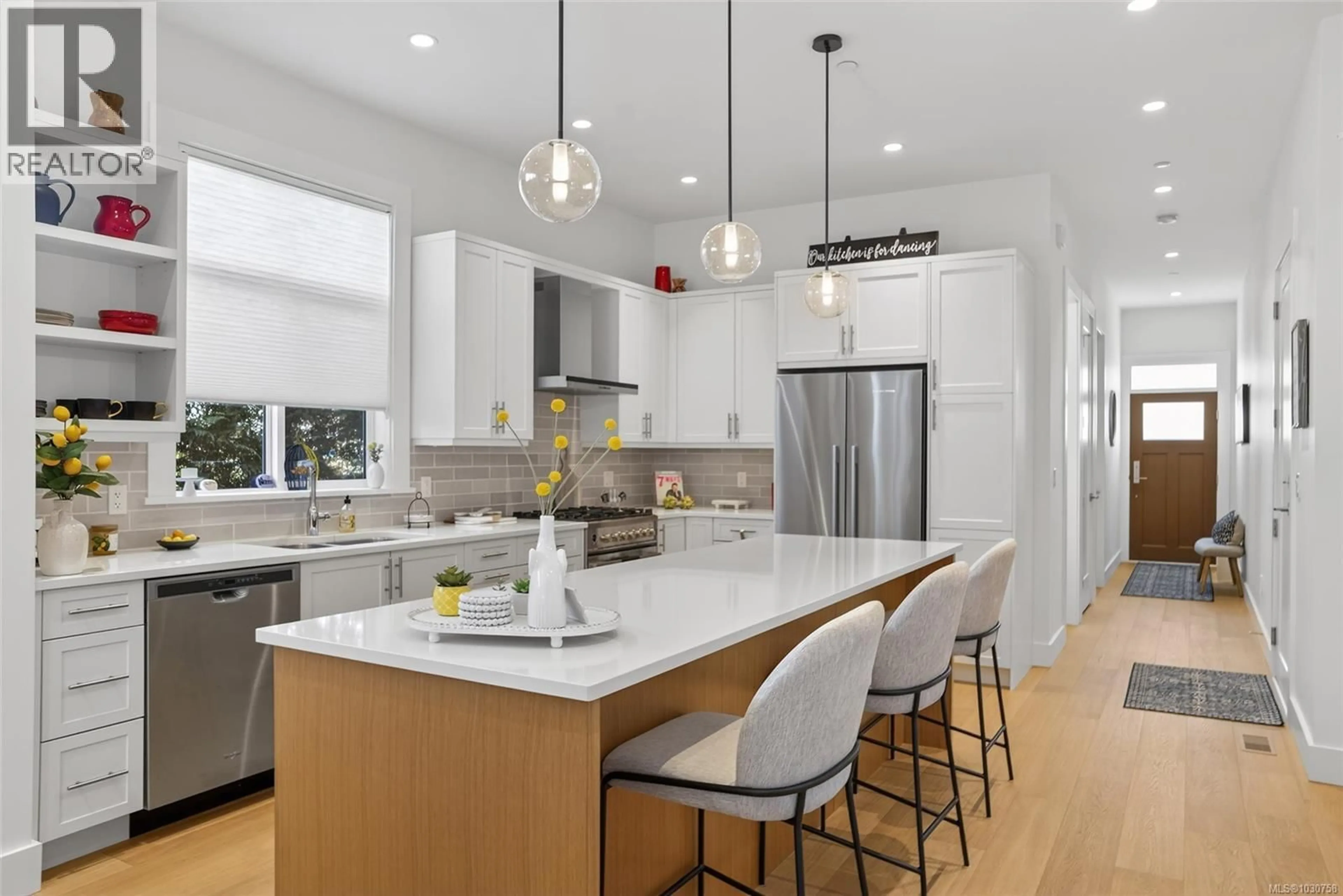 Contemporary kitchen, unknown for 20 - 846 ACKERMAN ROAD, French Creek British Columbia V9P1A7