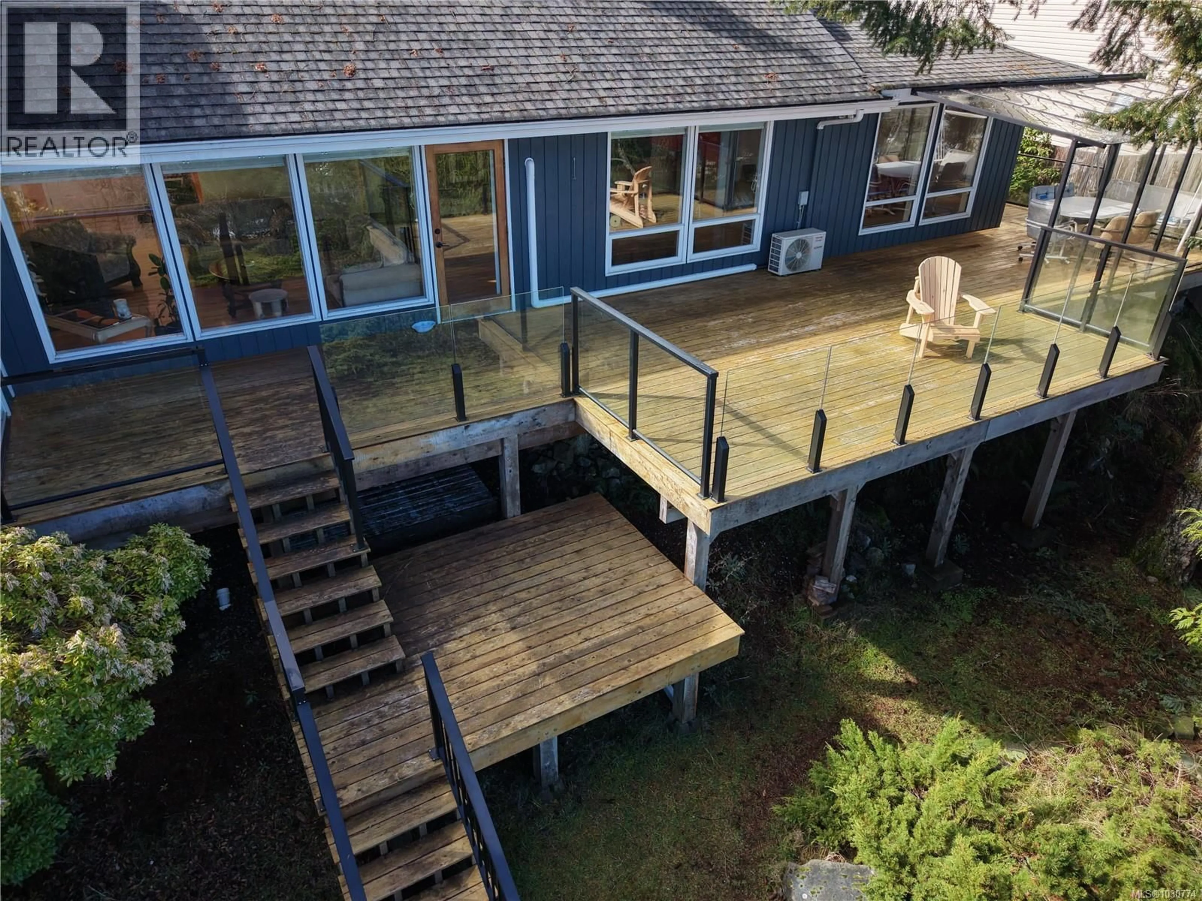 A pic from outside/outdoor area/front of a property/back of a property/a pic from drone, water/lake/river/ocean view for 4864 BLACK BEAR RIDGE, Nanaimo British Columbia V9T6J4
