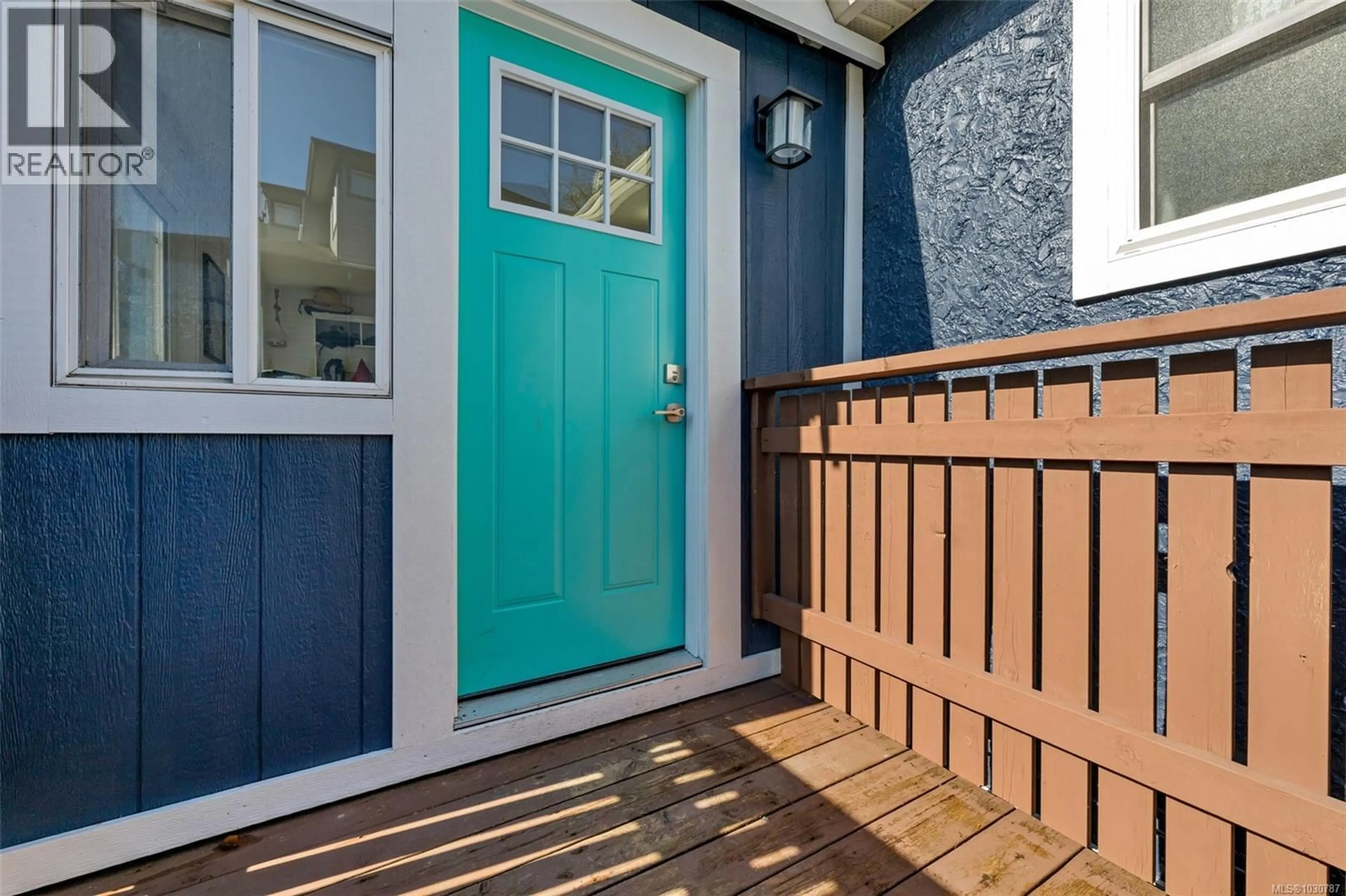 Indoor entryway for 3111 ESSON ROAD, Saanich British Columbia V8Z4P5