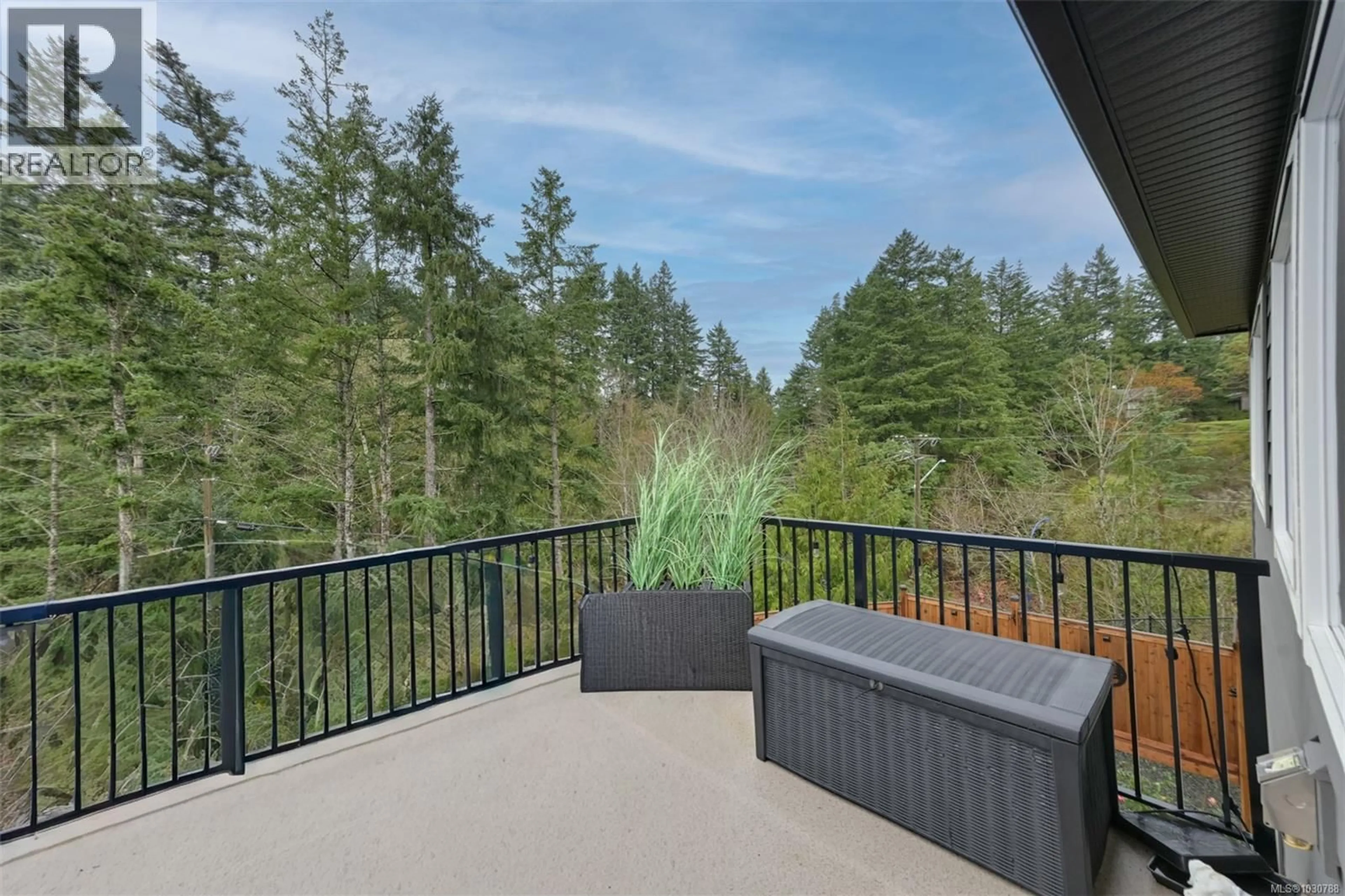 Patio, forest/trees view for 813 TOMACK LOOP, Langford British Columbia V9C0R3