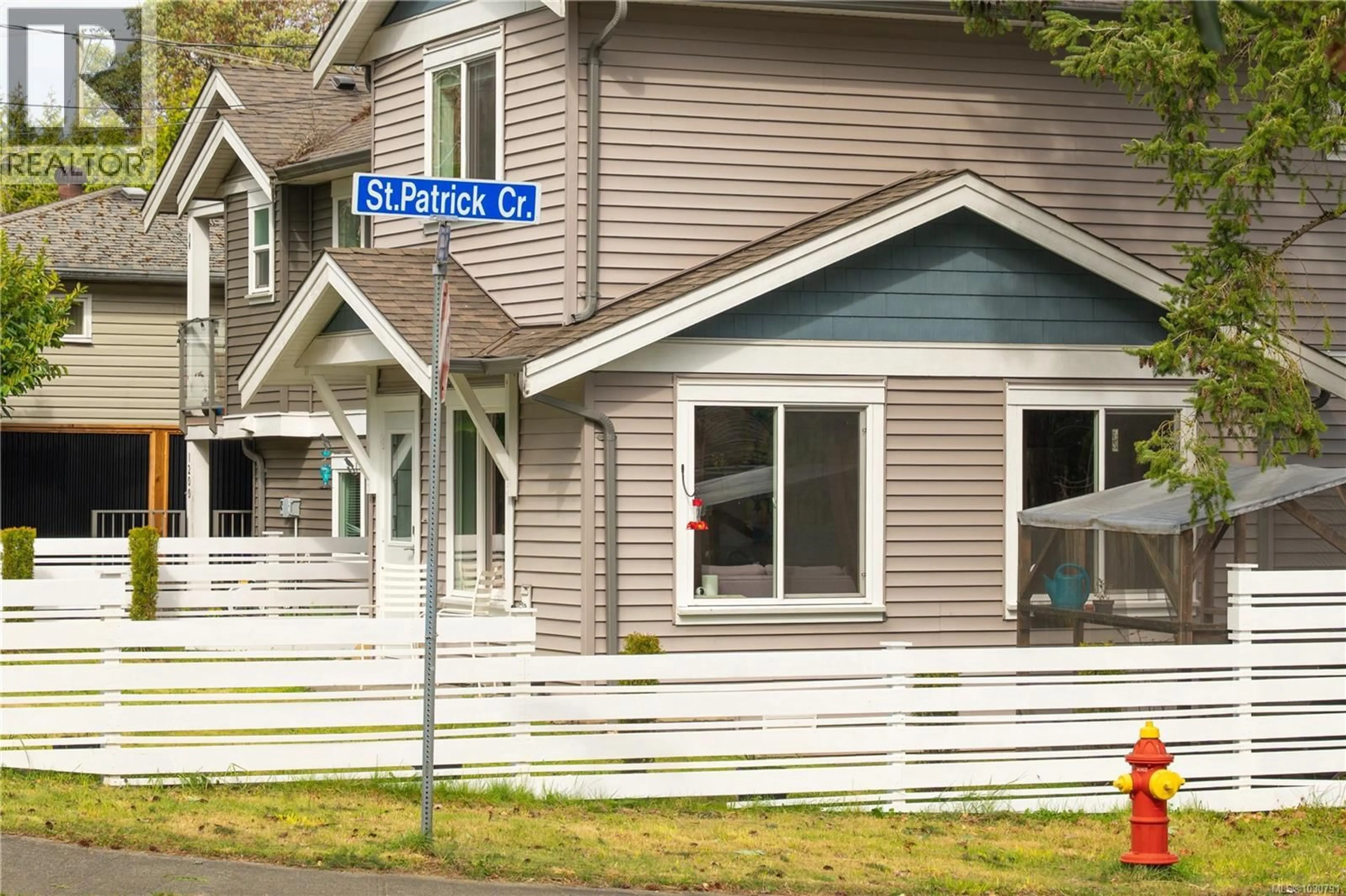 Home with vinyl exterior material, street for 1186 ST. PATRICK CRESCENT, Nanaimo British Columbia V9S2C3