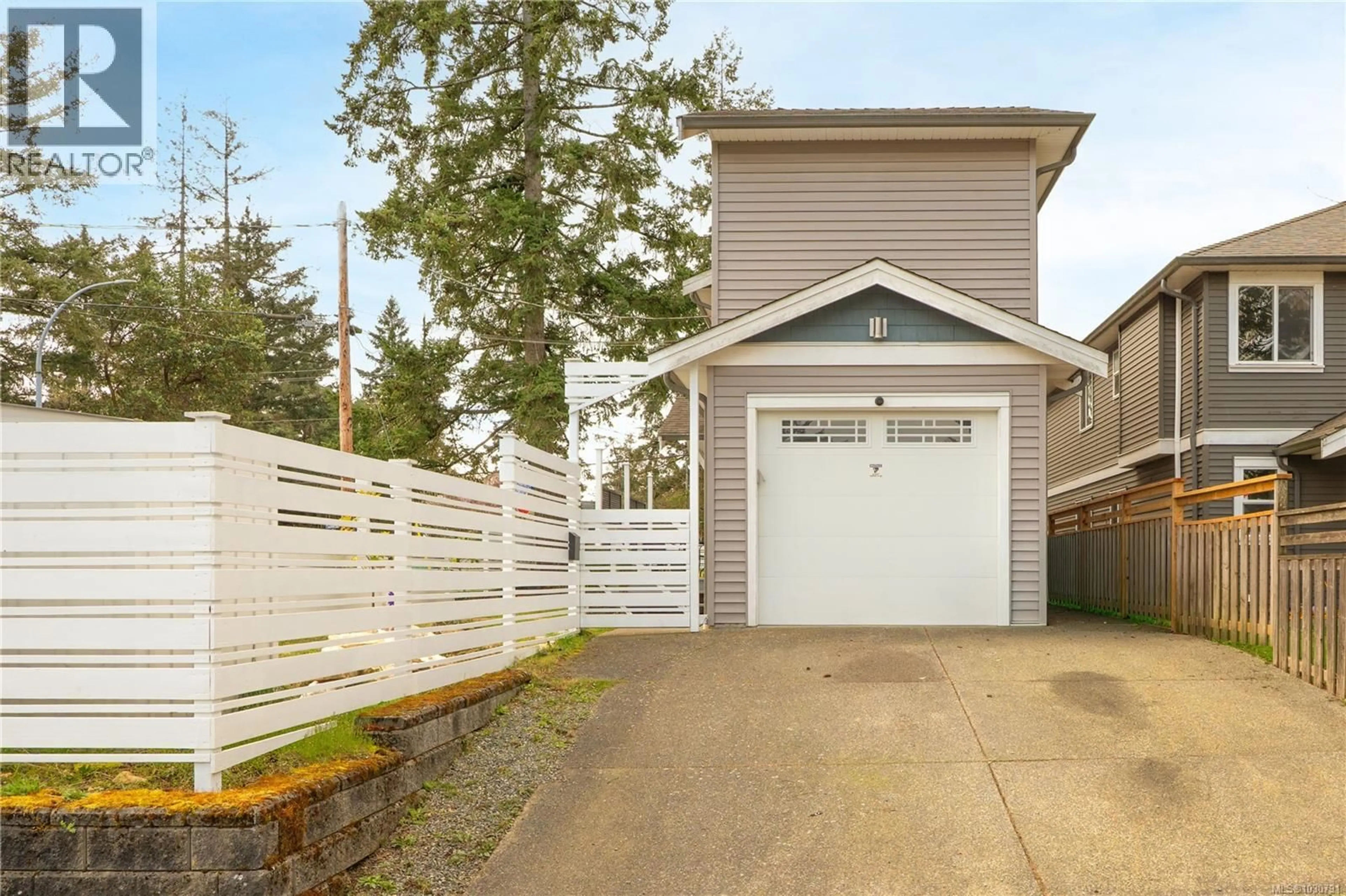 Home with vinyl exterior material, street for 1186 ST. PATRICK CRESCENT, Nanaimo British Columbia V9S2C3